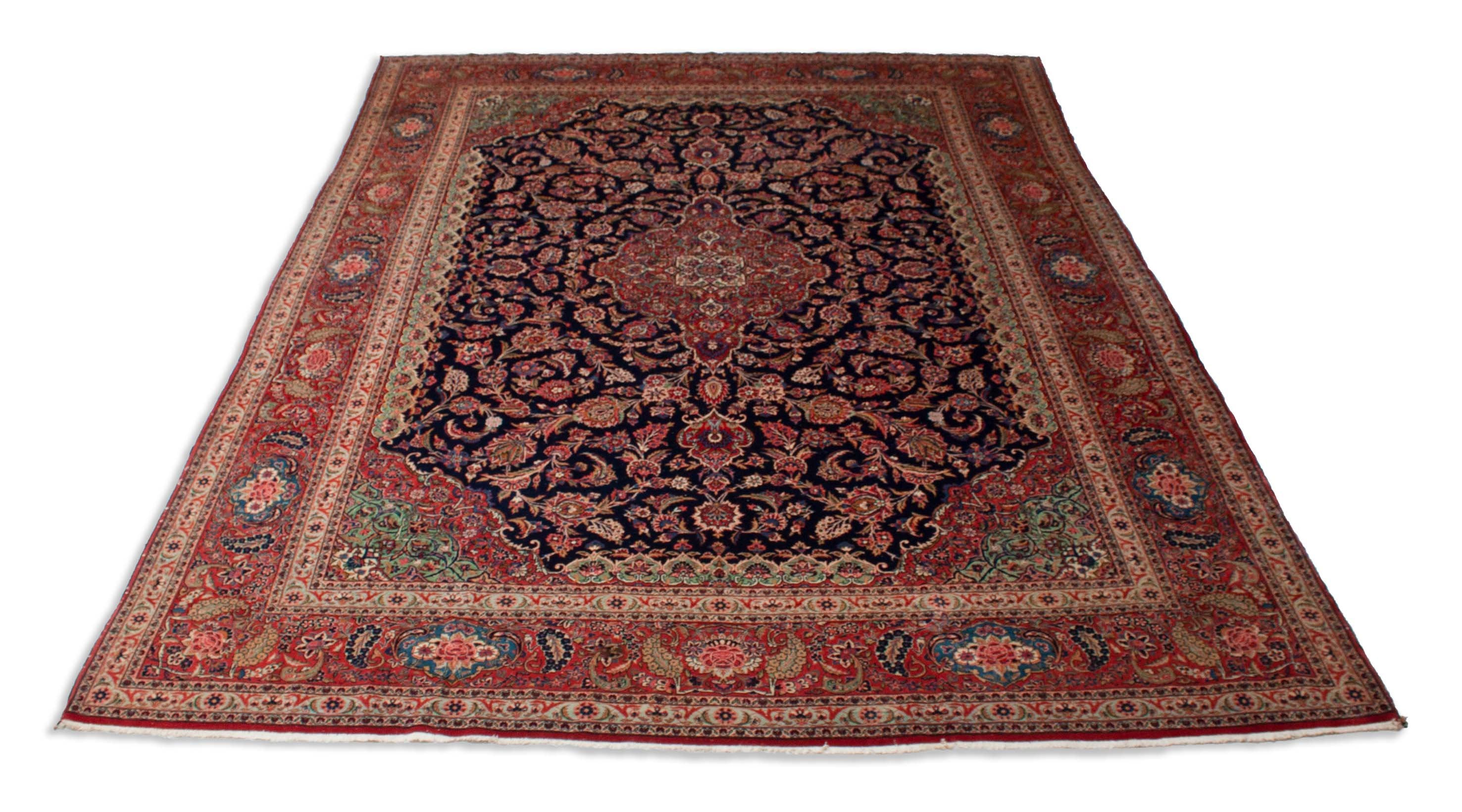 Eine Fotoaufnahme eines Keshan Teppichs.