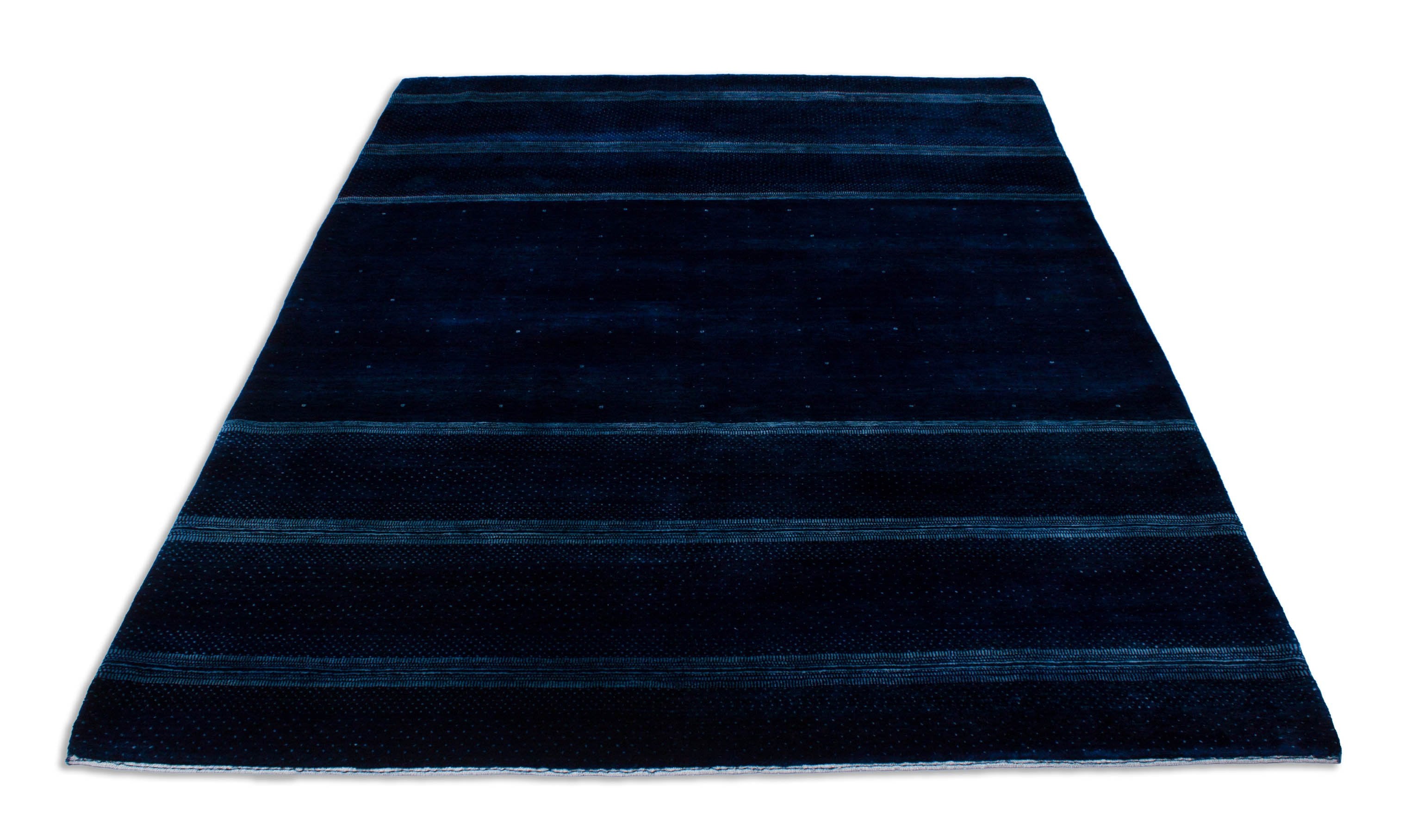 Eine Fotoaufnahme eines Lori Teppichs.