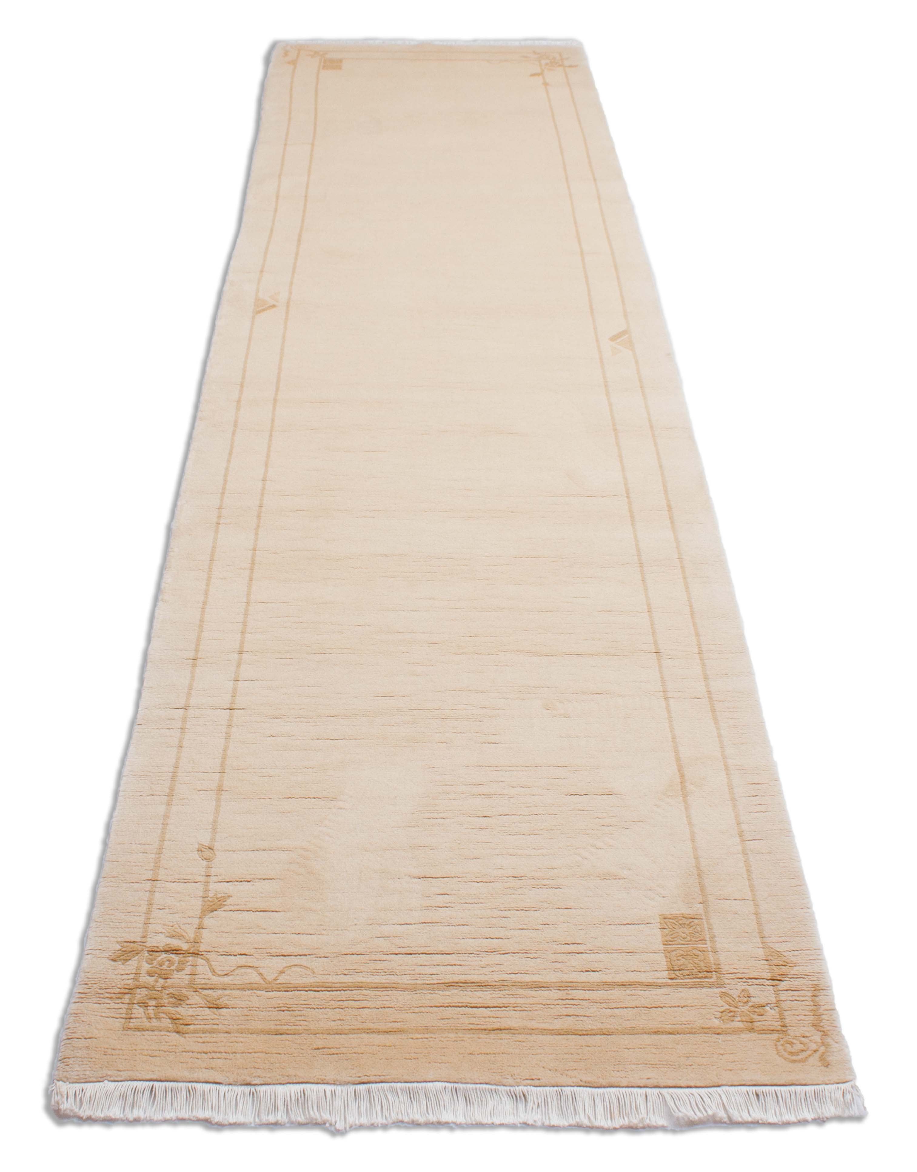 Eine Fotoaufnahme eines China Teppich Teppichs.