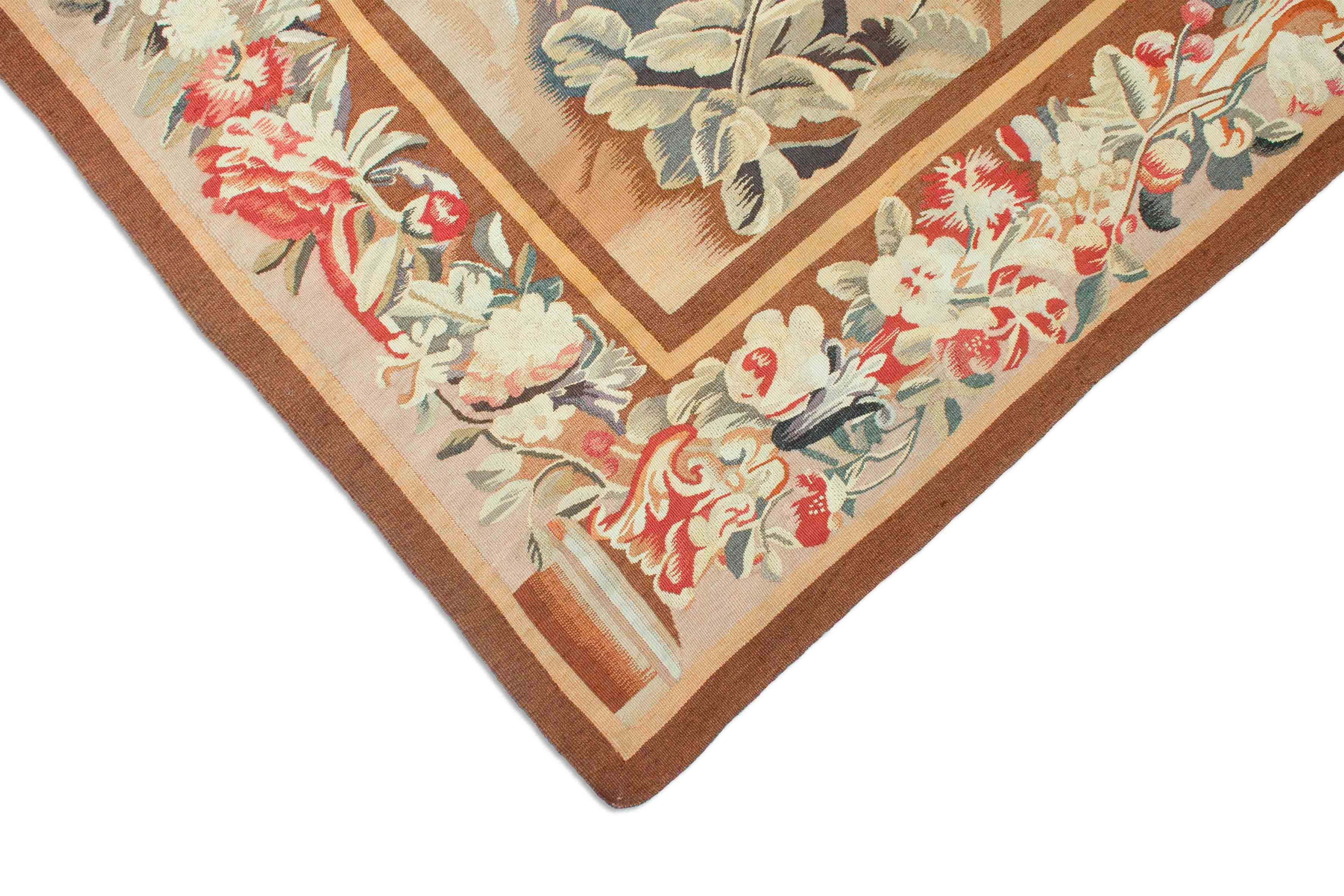 Eine Fotoaufnahme eines Tapisserie Teppich Teppichs.