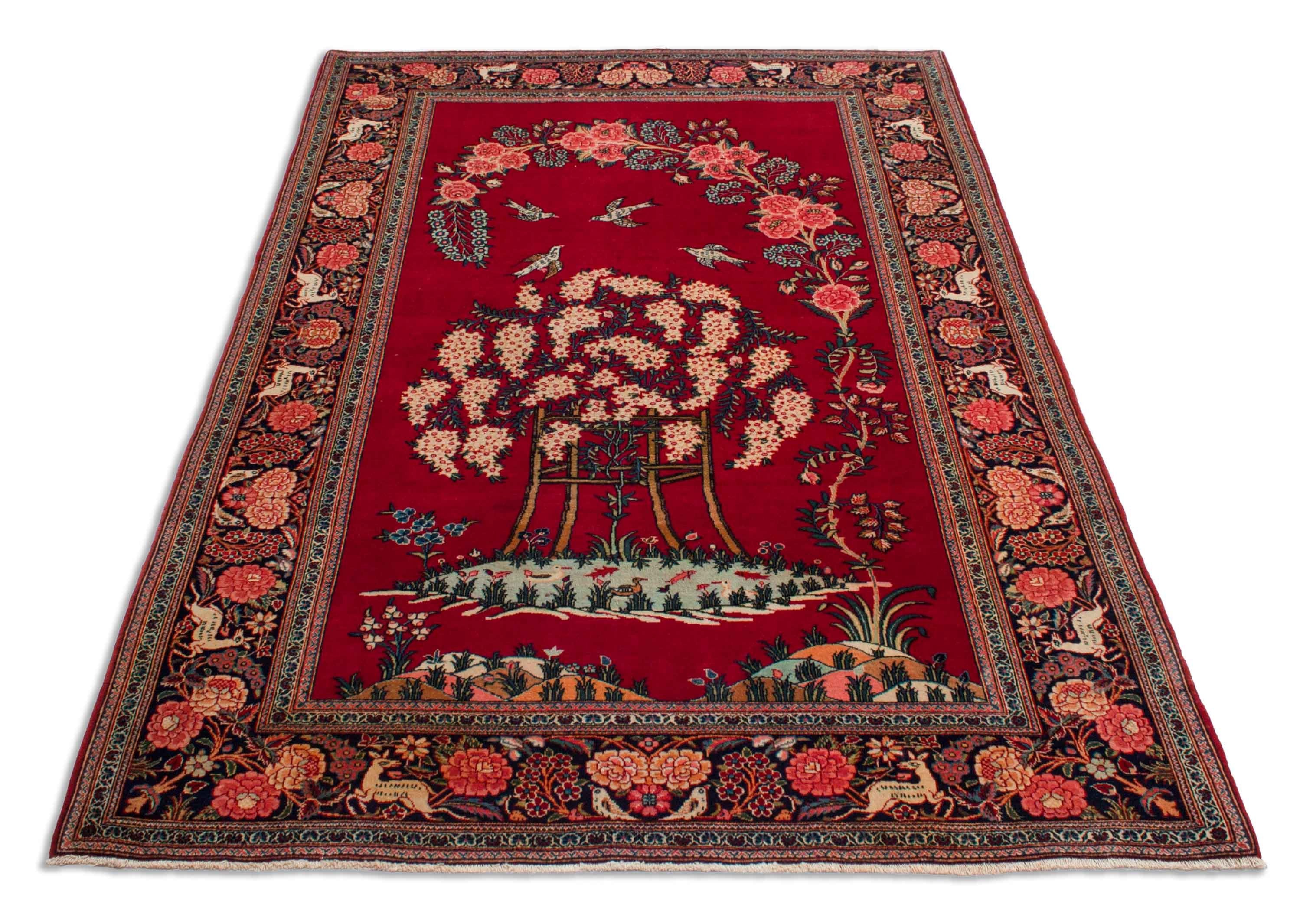 Eine Fotoaufnahme eines Keshan Teppichs.