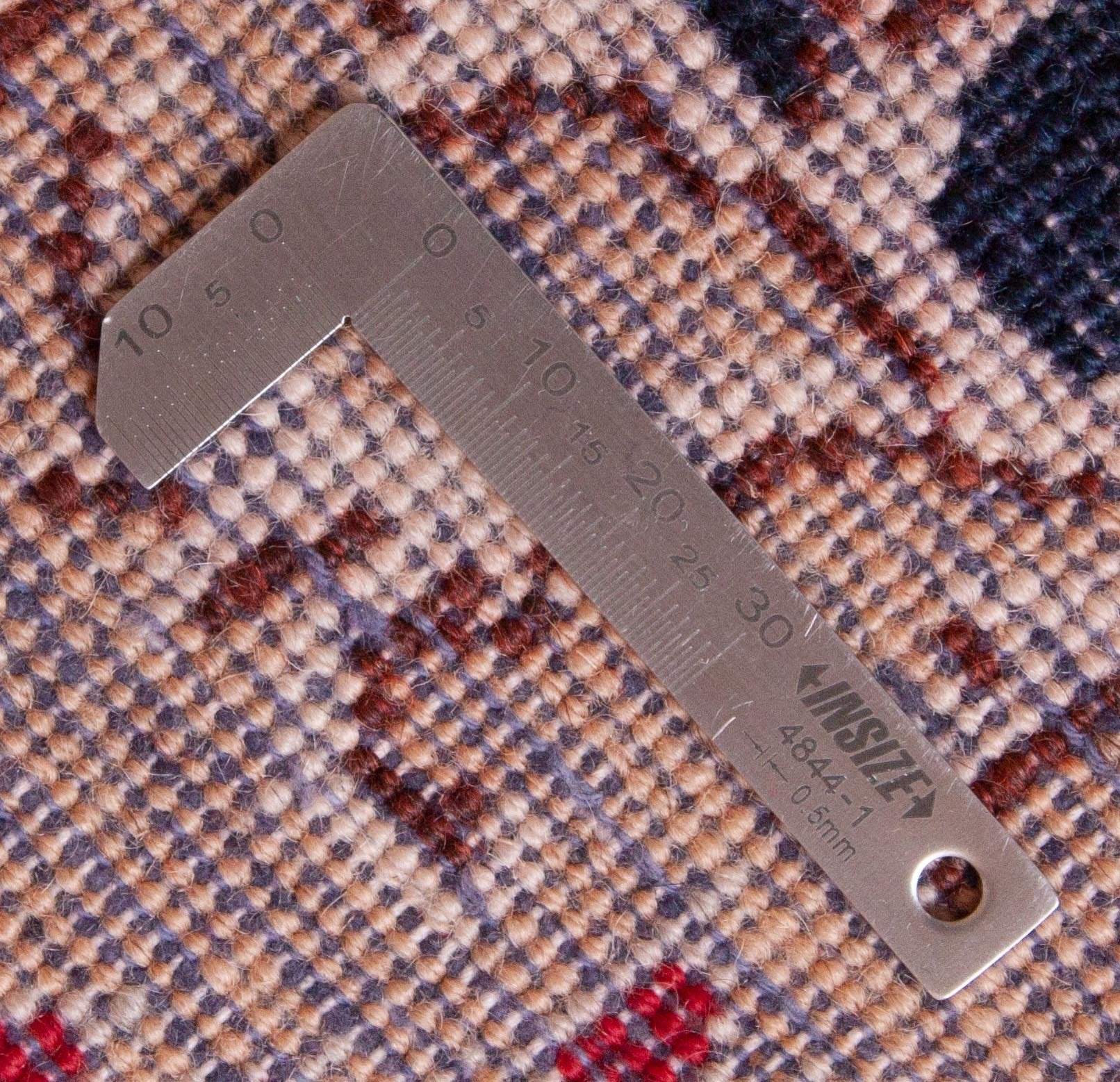 Eine Fotoaufnahme eines Keshan Teppichs.