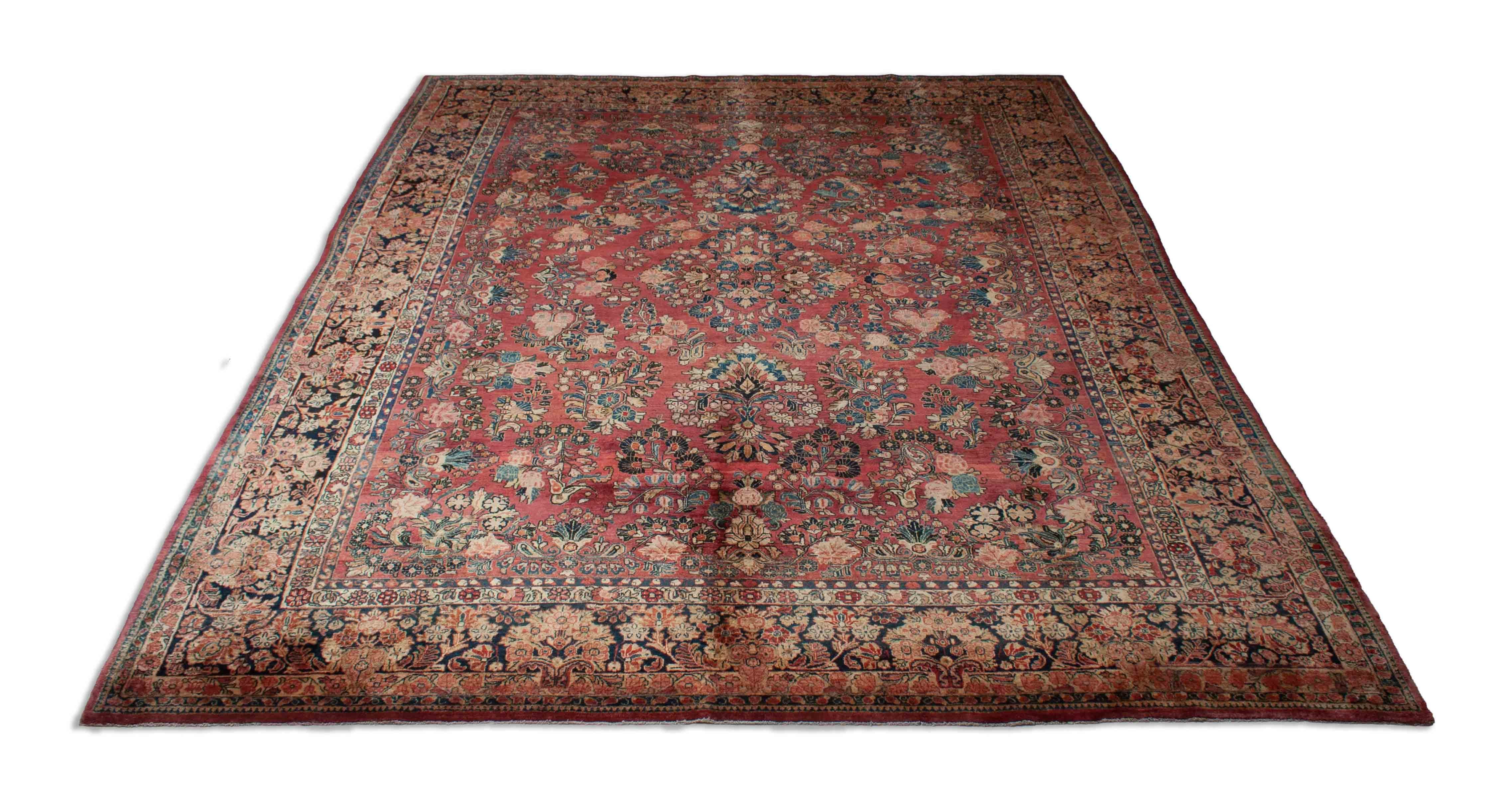 Eine Fotoaufnahme eines Re-Import Sarough Teppichs.