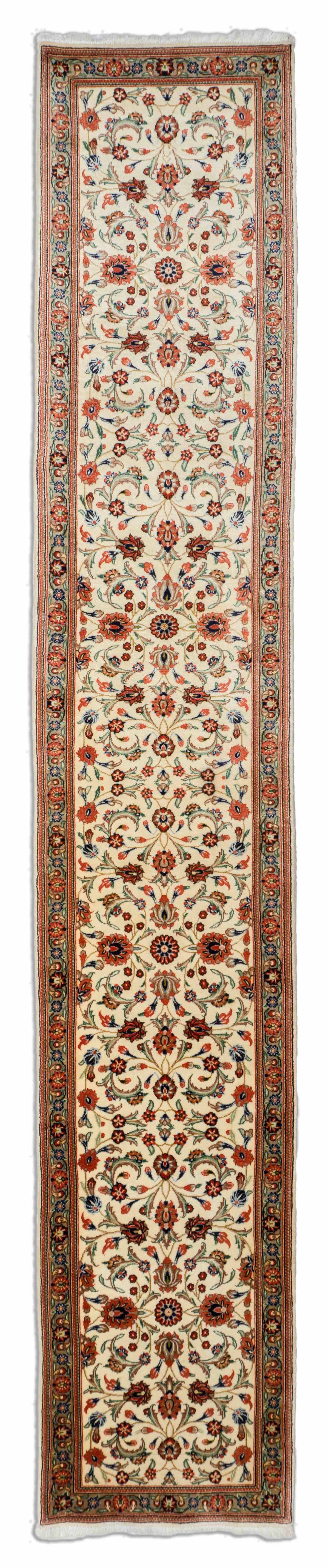 Eine Fotoaufnahme eines Sarough Teppichs.