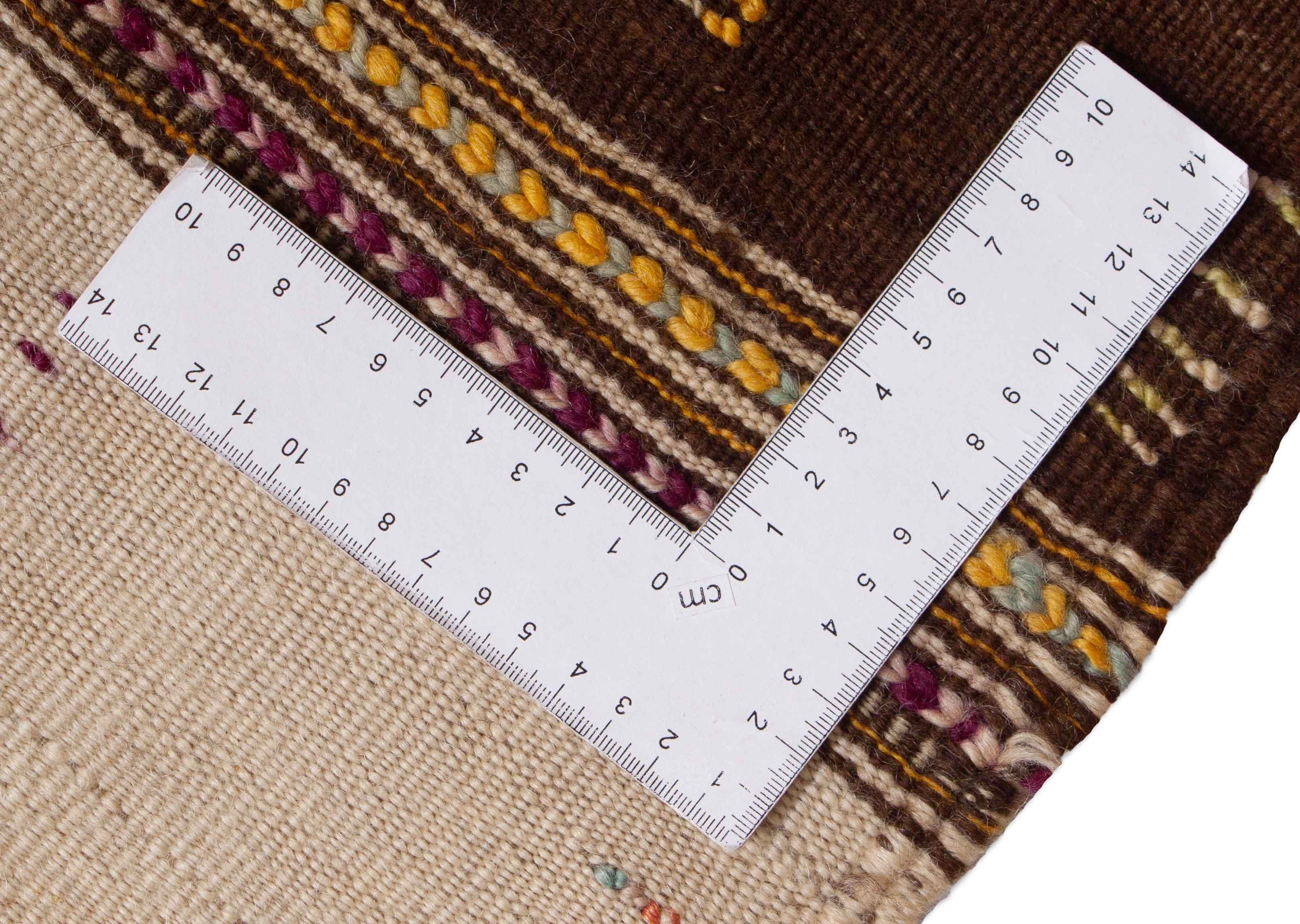 Eine Fotoaufnahme eines Marokkanischer Kelim Teppichs.