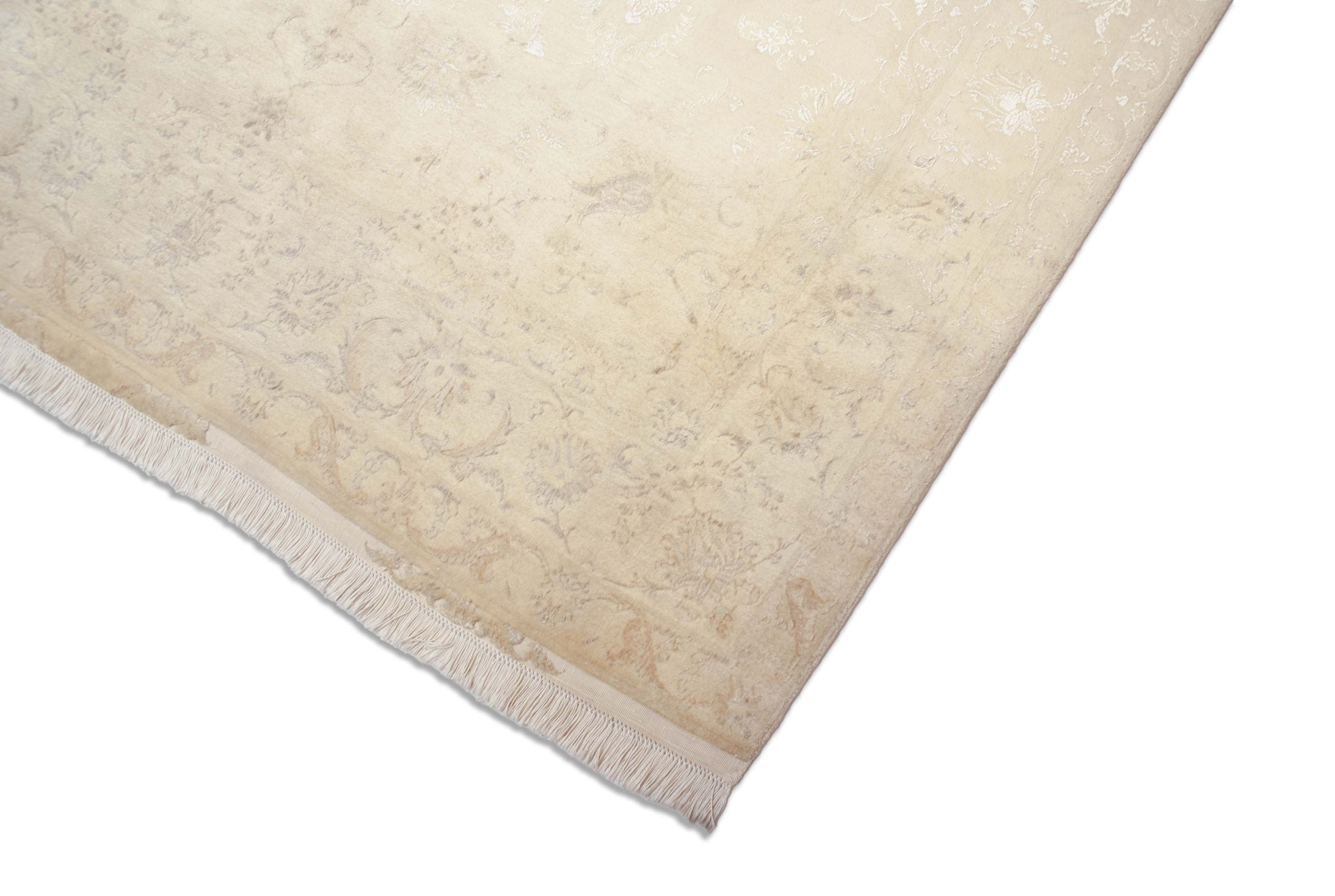 Eine Fotoaufnahme eines Täbriz Teppichs.