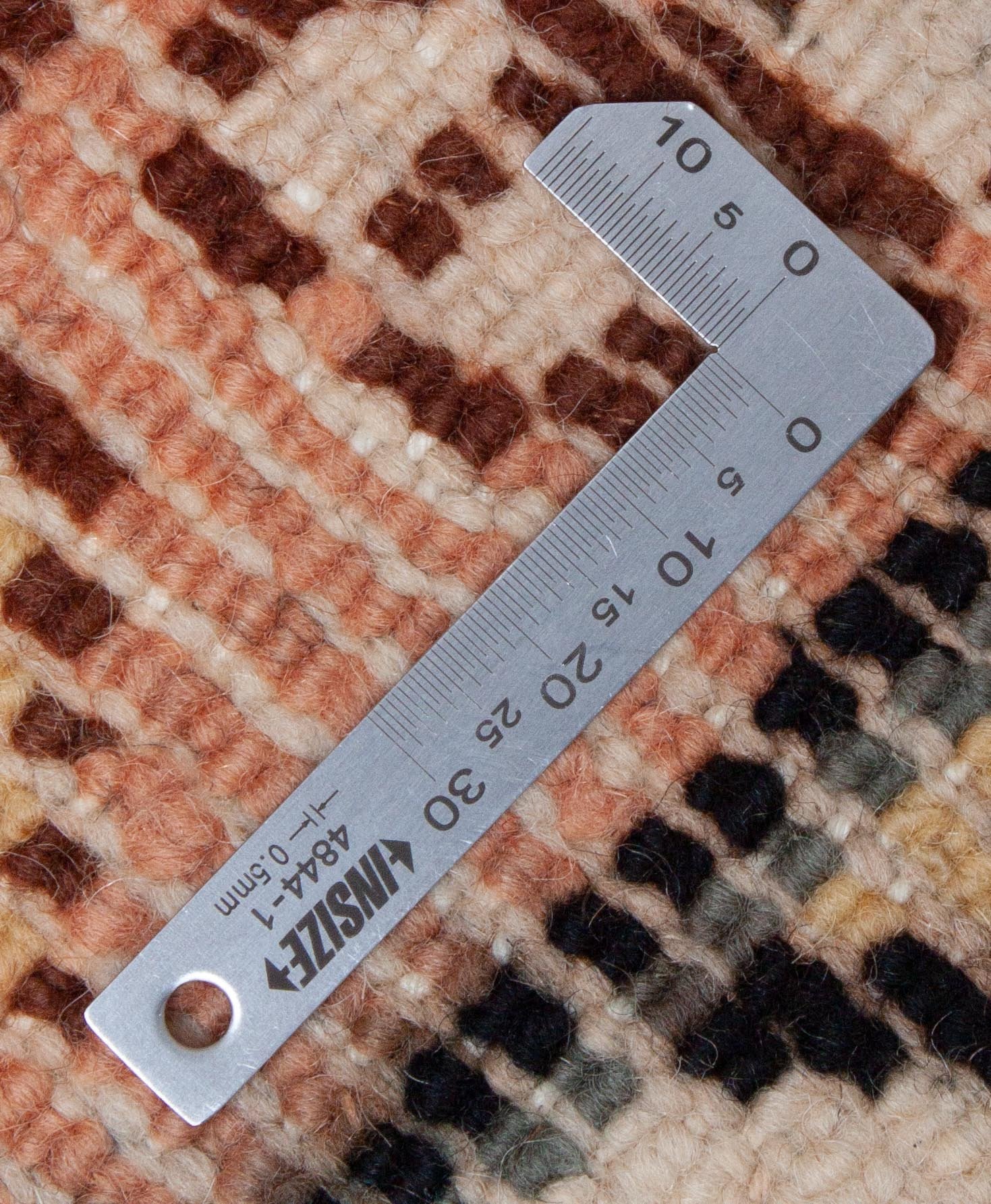 Eine Fotoaufnahme eines Marokkanischer Orientteppich Teppichs.