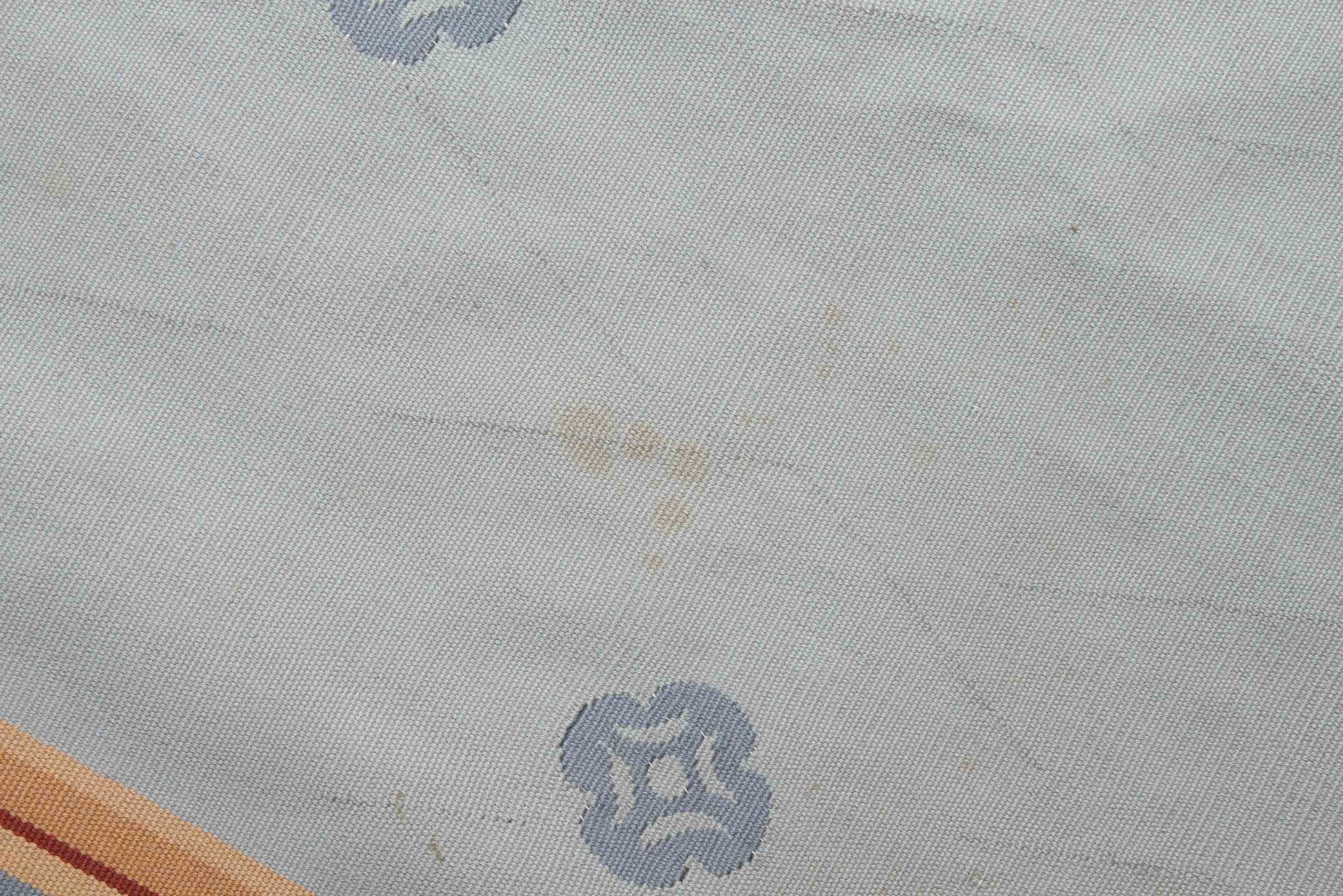 Eine Fotoaufnahme eines Aubusson Teppichs.