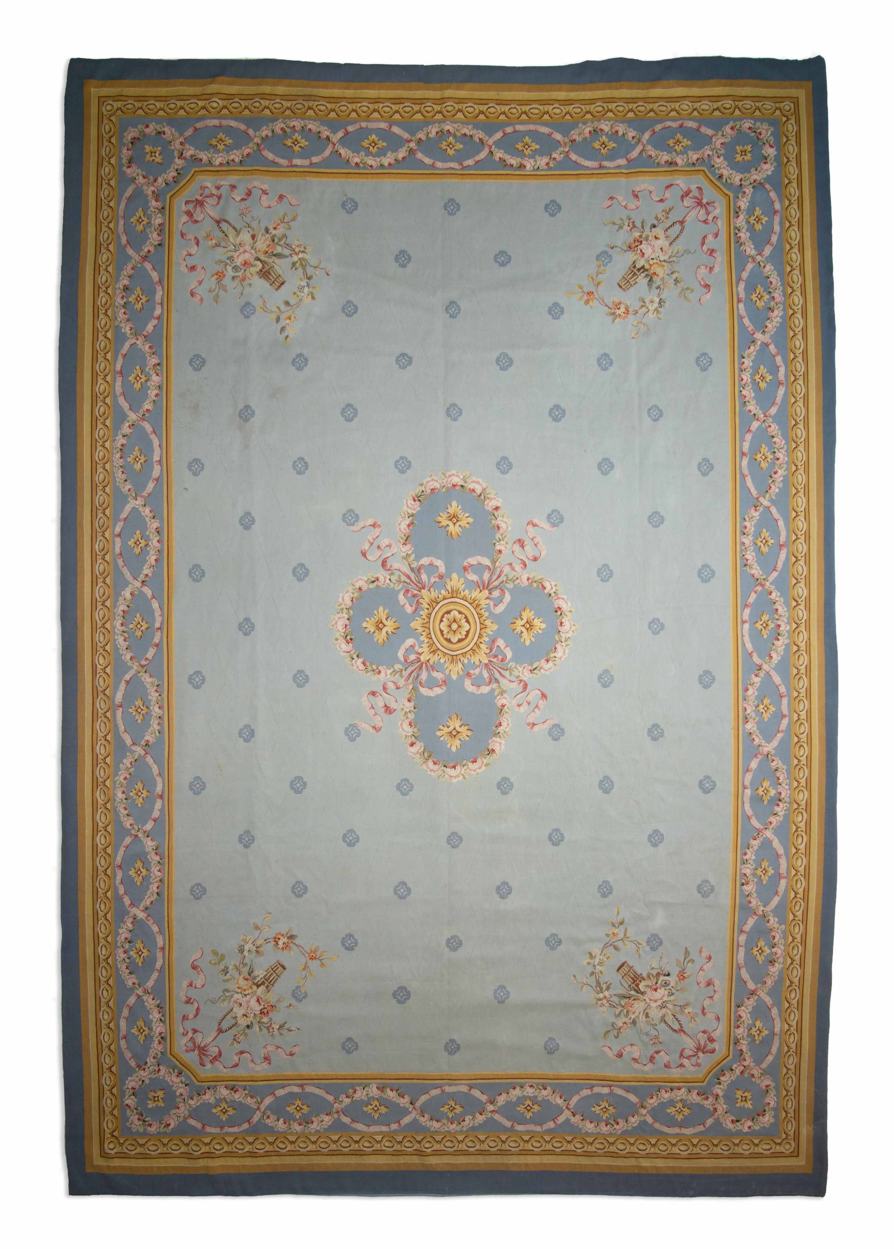 Eine Fotoaufnahme eines Aubusson Teppichs.