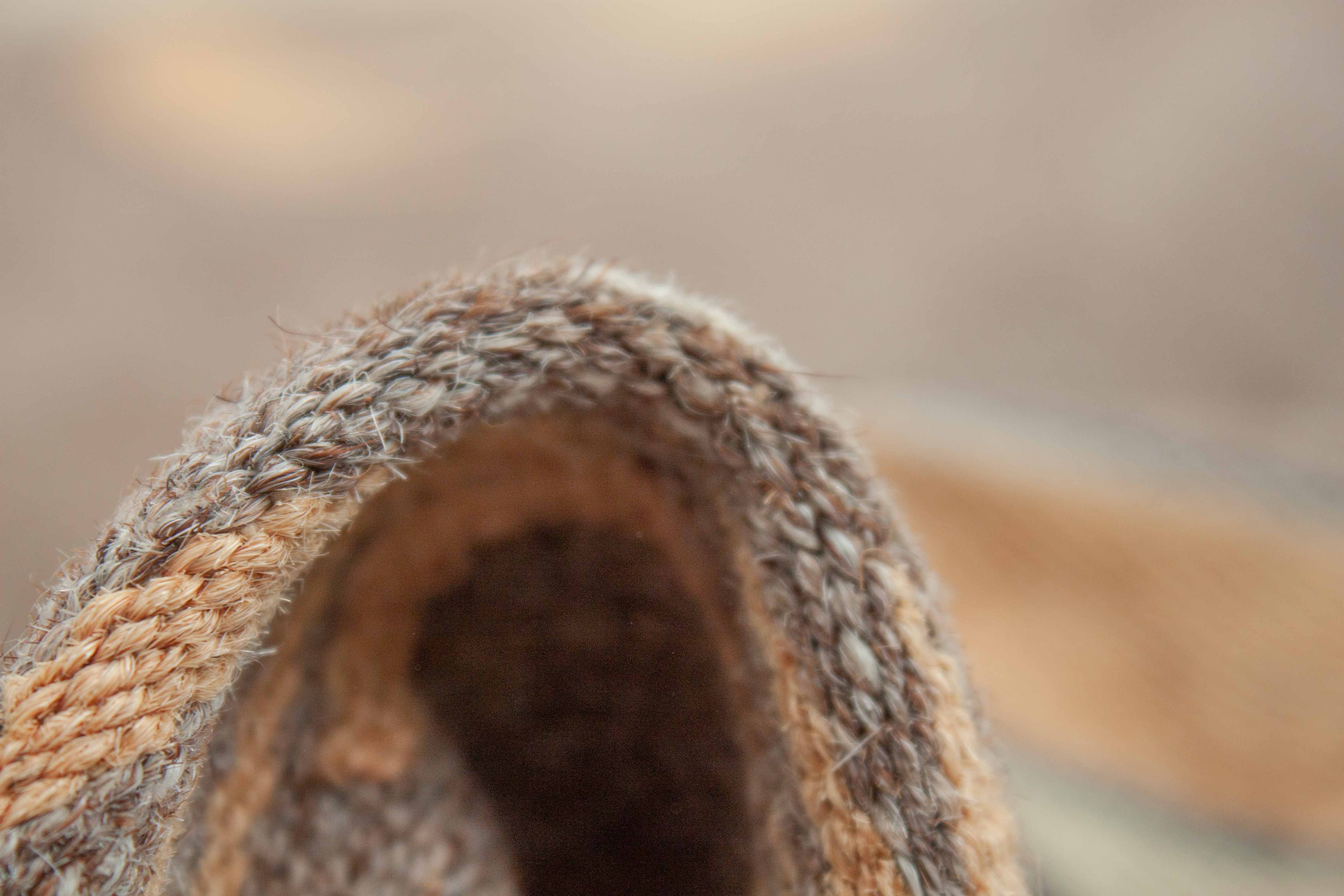Eine Fotoaufnahme eines Japanischer Kelim Teppichs.