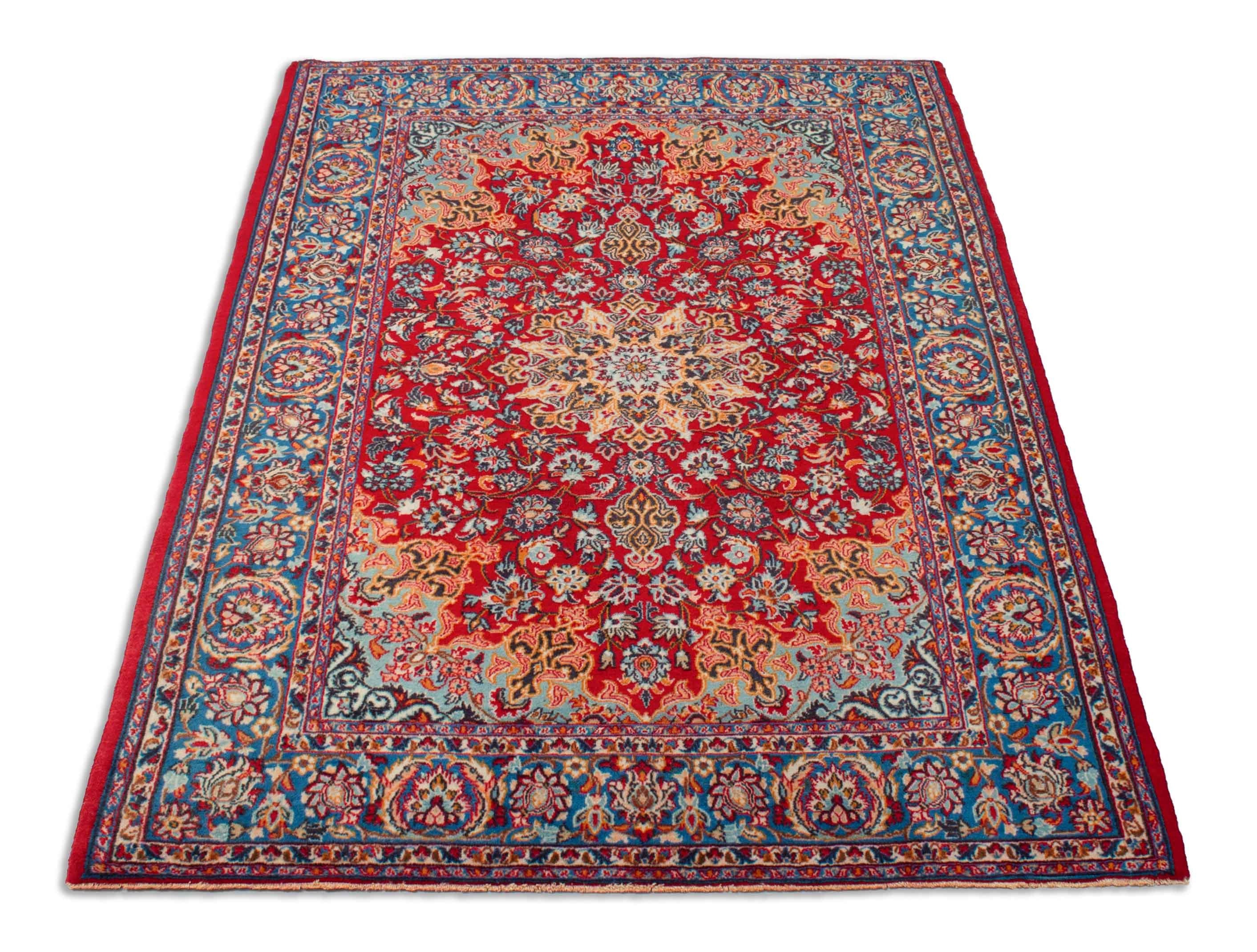 Alter orientalischer Isfahan Teppicb in dunkelrot und 158 cm x 107 cm groß
