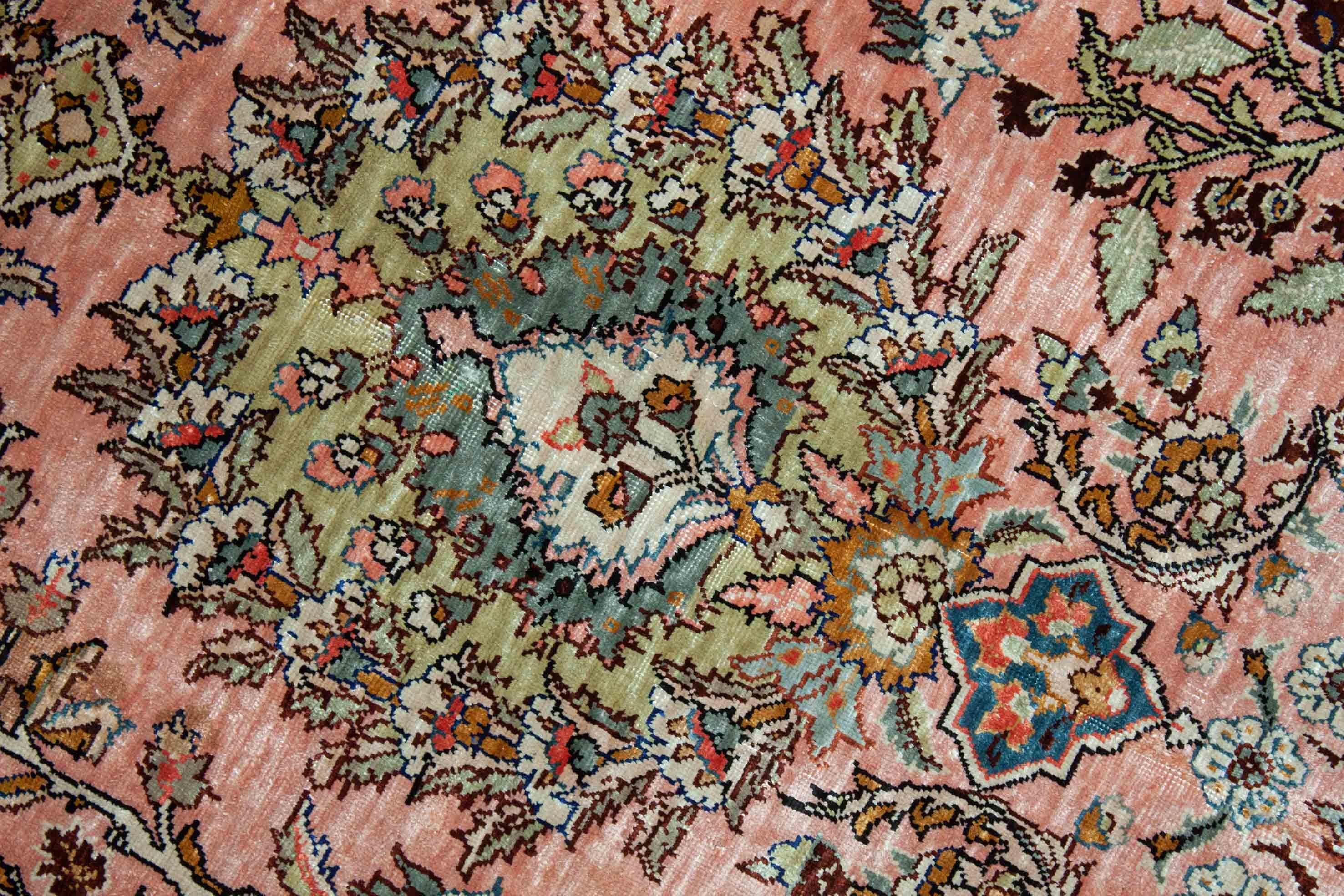 Bild vom Alter Hereke aus reiner Seide Teppich - 2