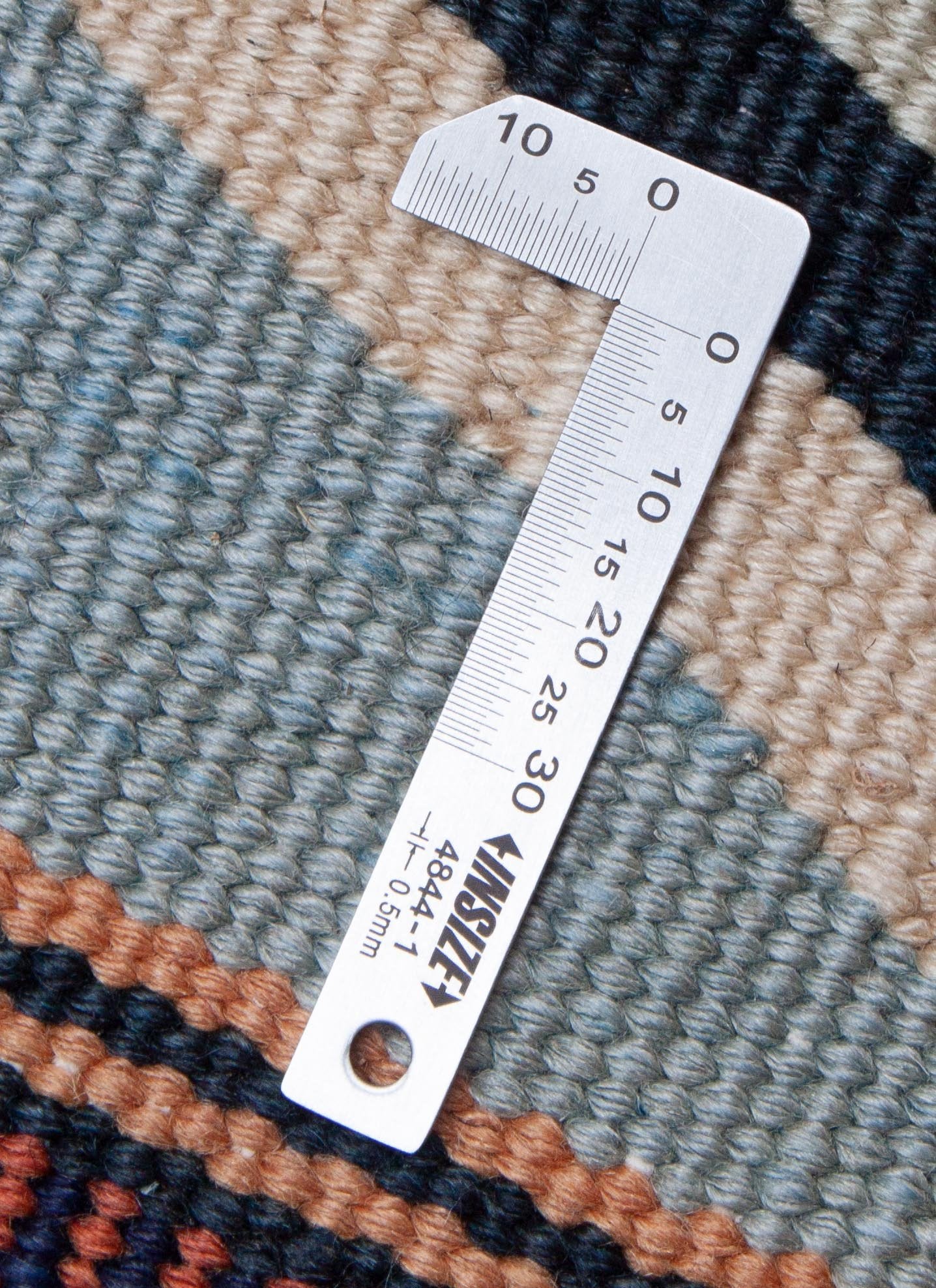 Eine Fotoaufnahme eines Sofreh Teppichs.