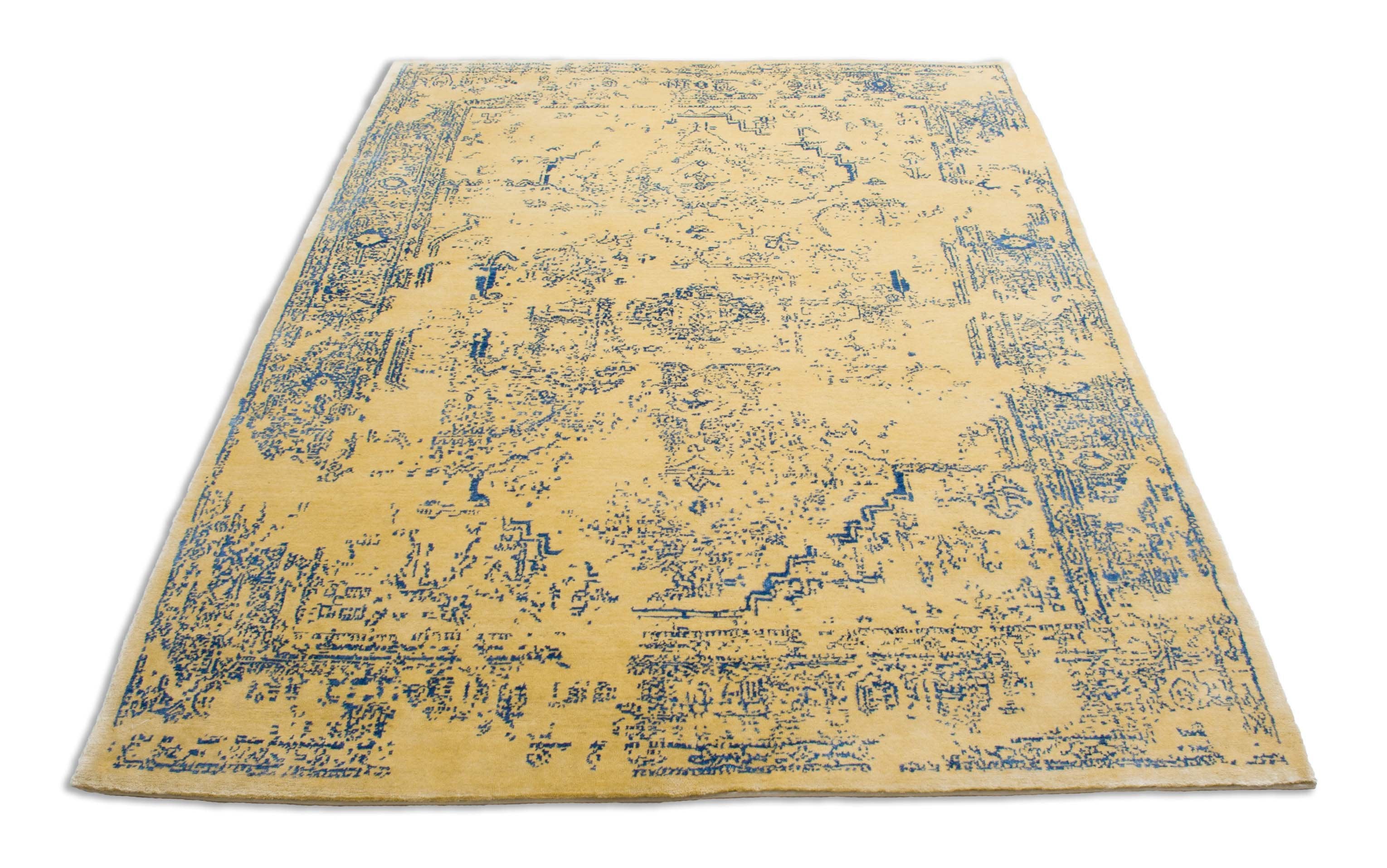 Eine Fotoaufnahme eines Neo Nain Teppichs.