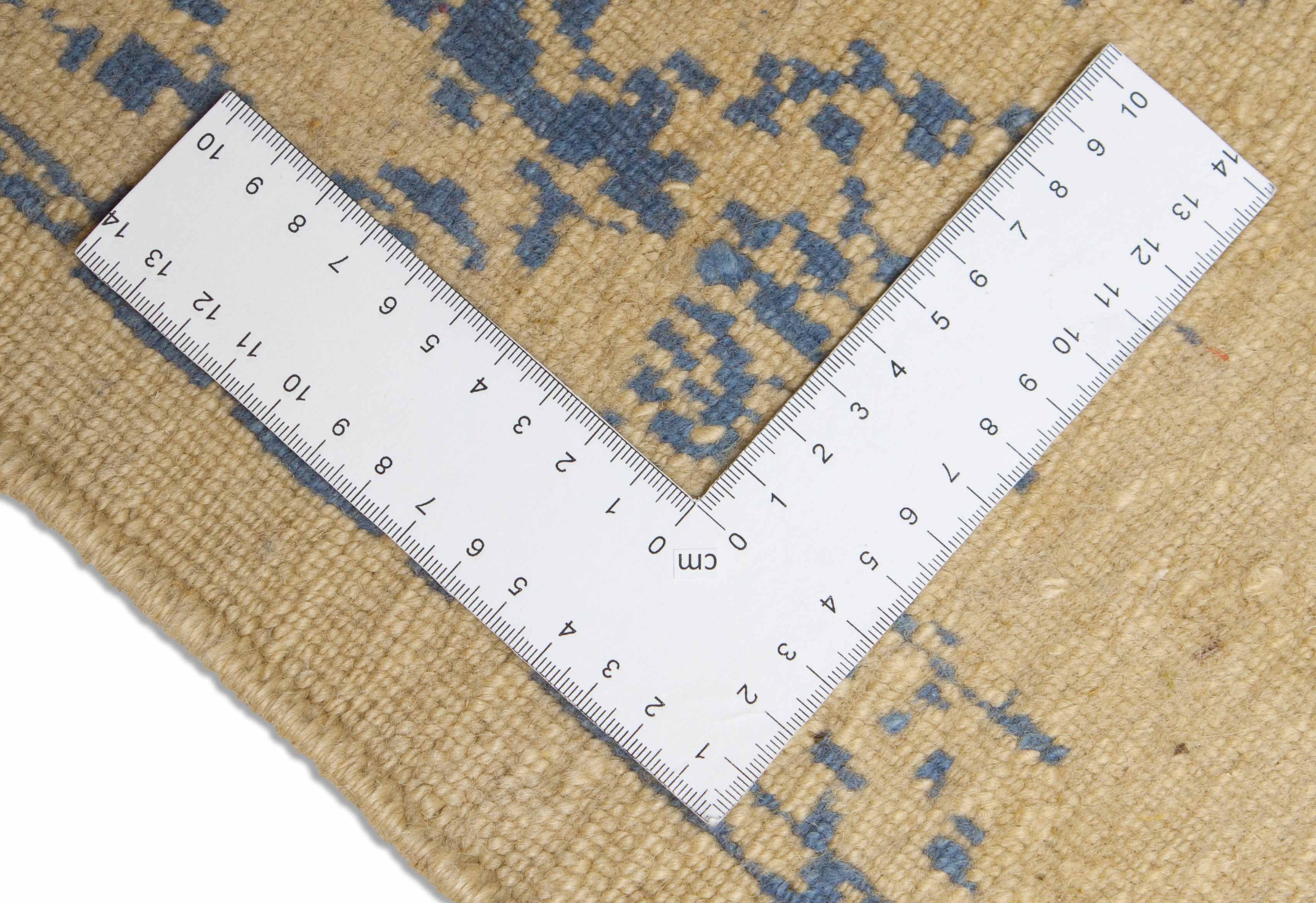 Eine Fotoaufnahme eines Neo Nain Teppichs.