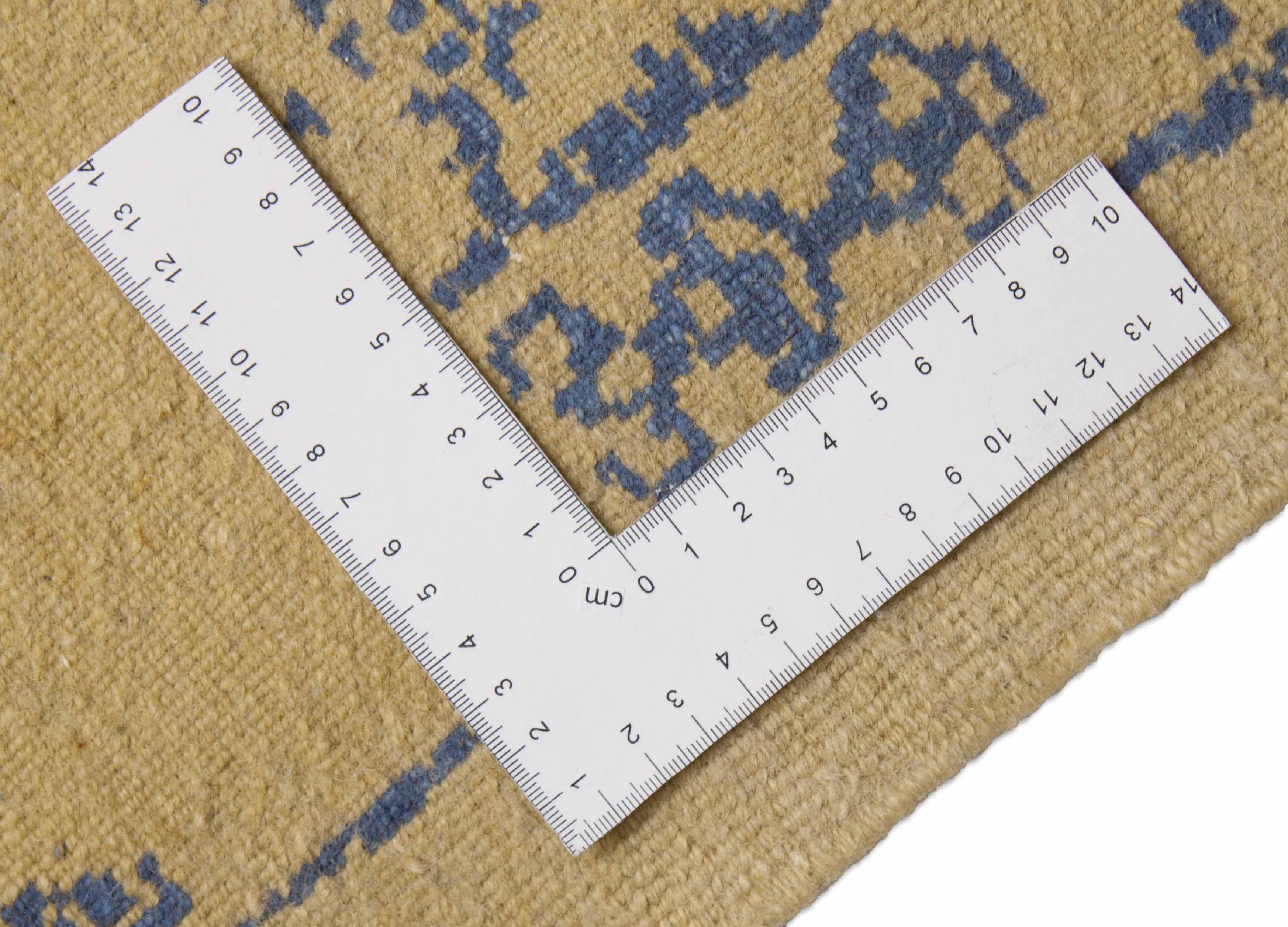 Eine Fotoaufnahme eines Neo Nain Teppichs.