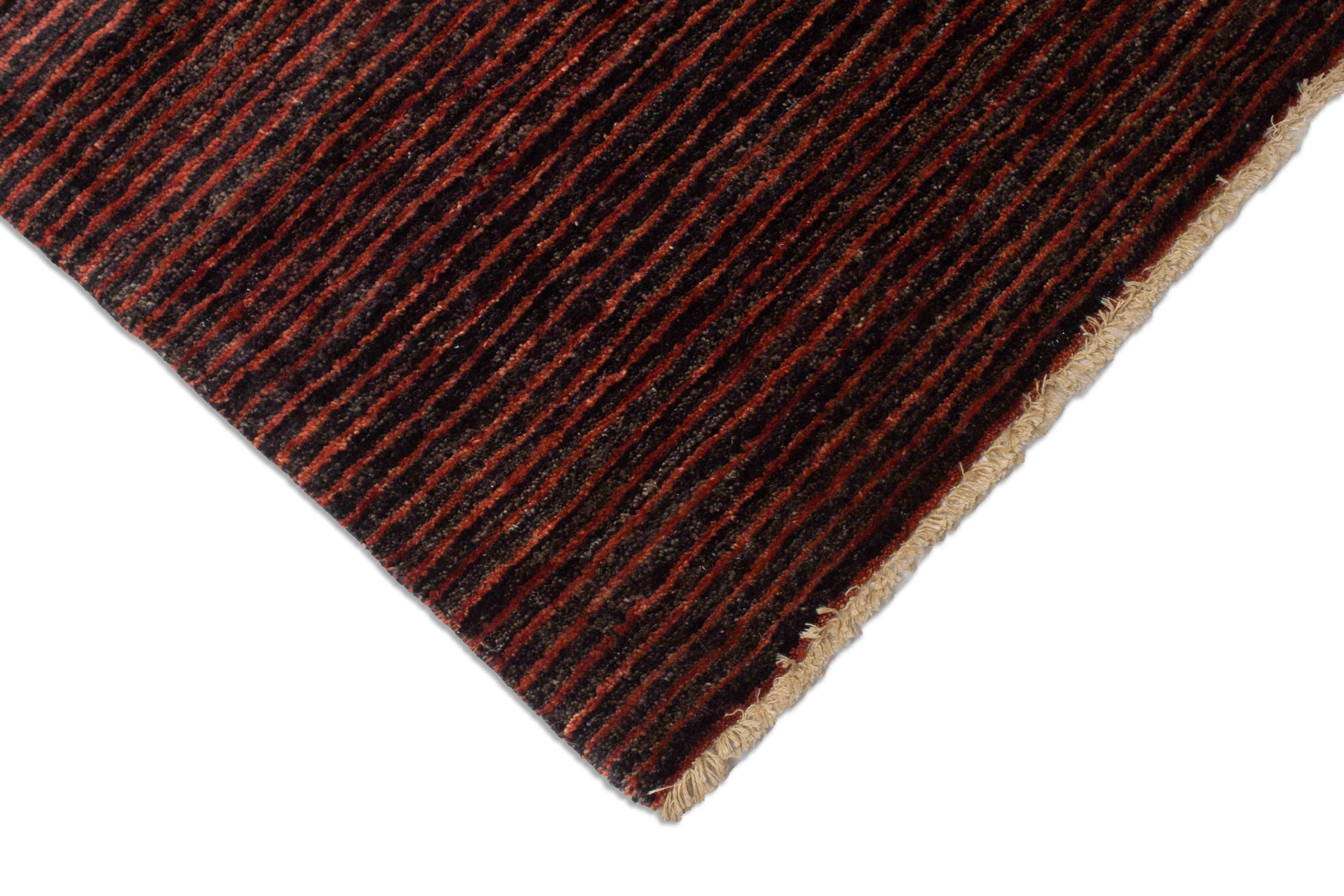 Eine Fotoaufnahme eines Lori Teppichs.