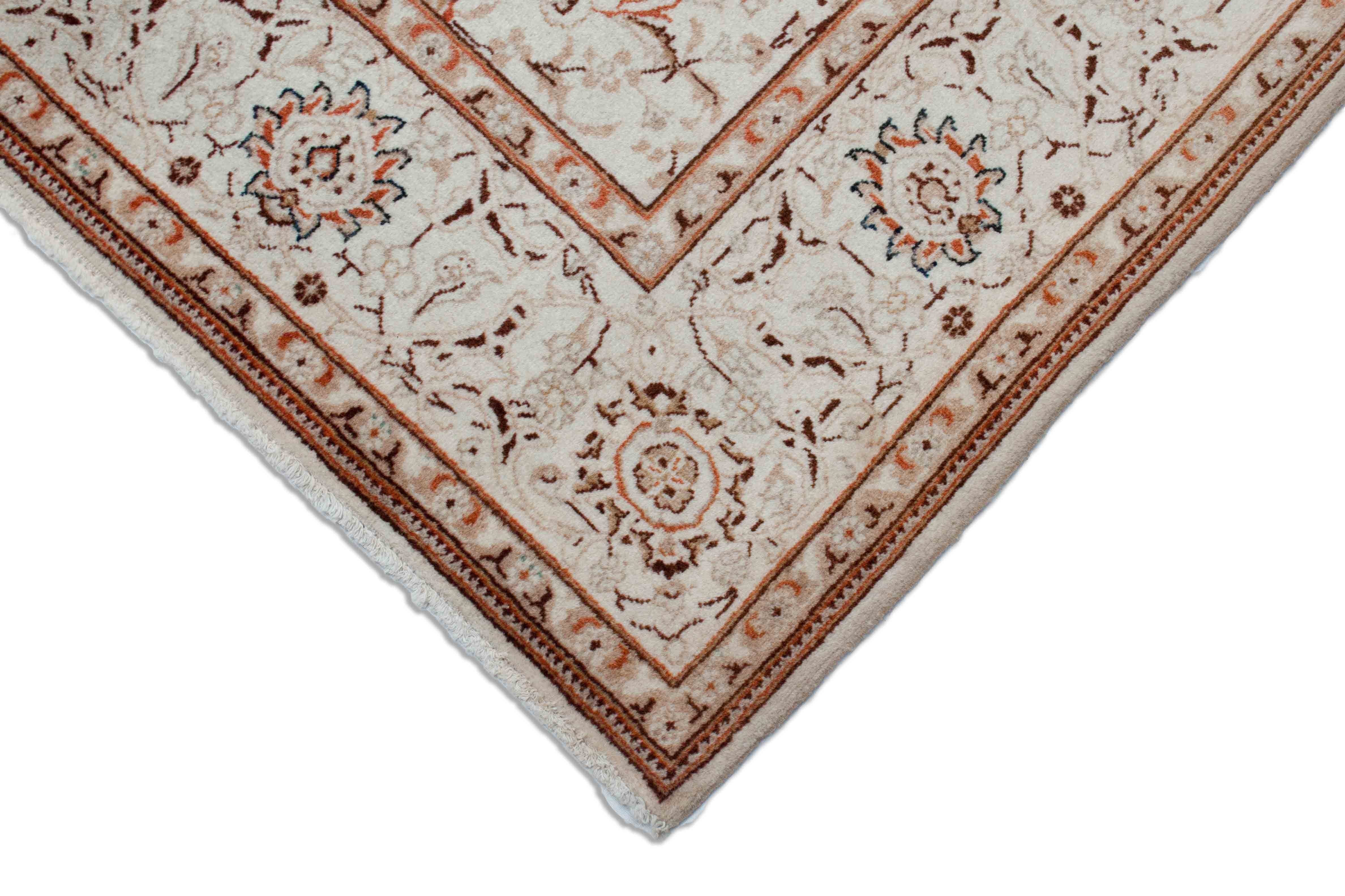 Eine Fotoaufnahme eines Keshan Teppichs.