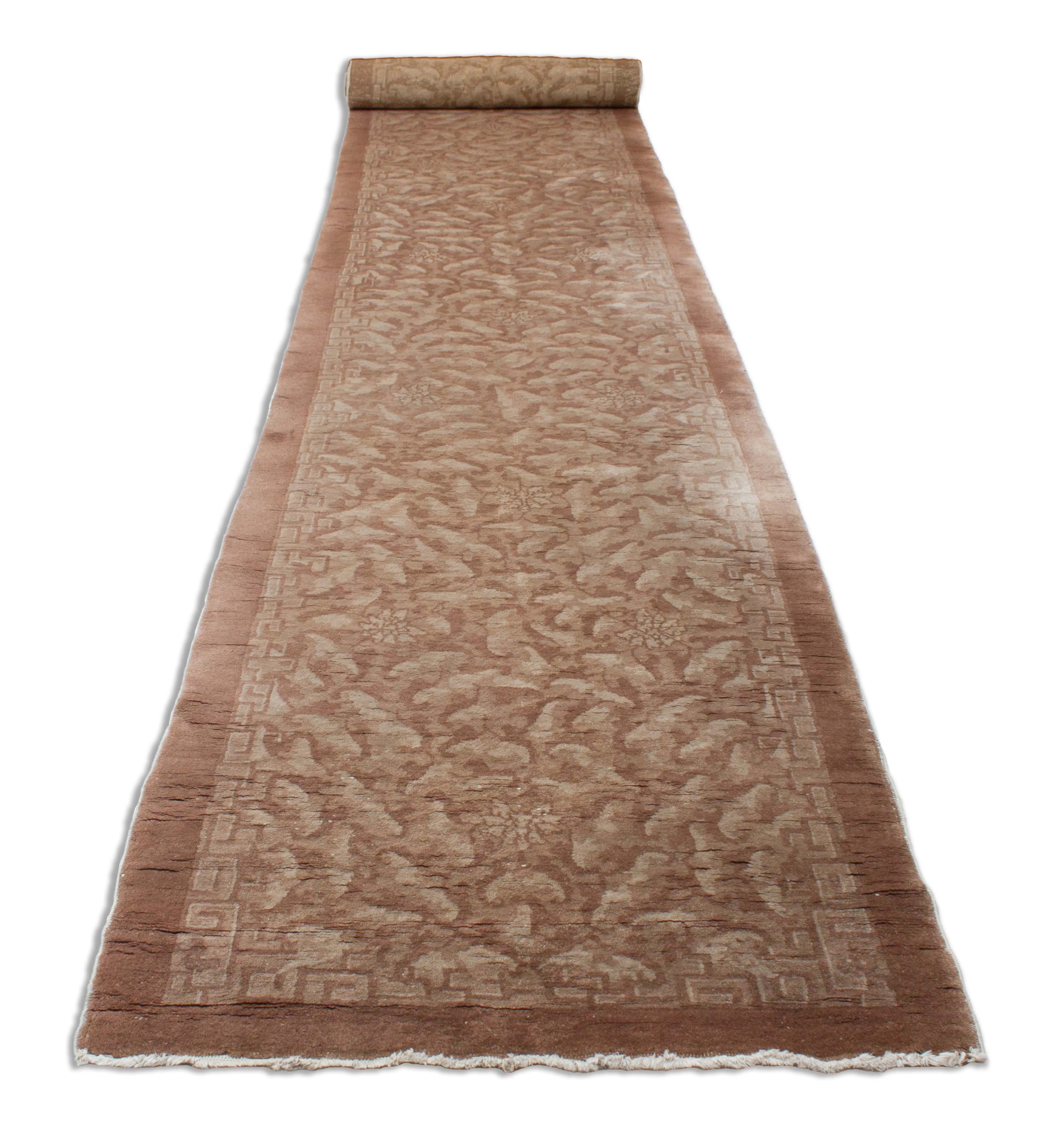 Eine Fotoaufnahme eines US Import China Teppich Teppichs.