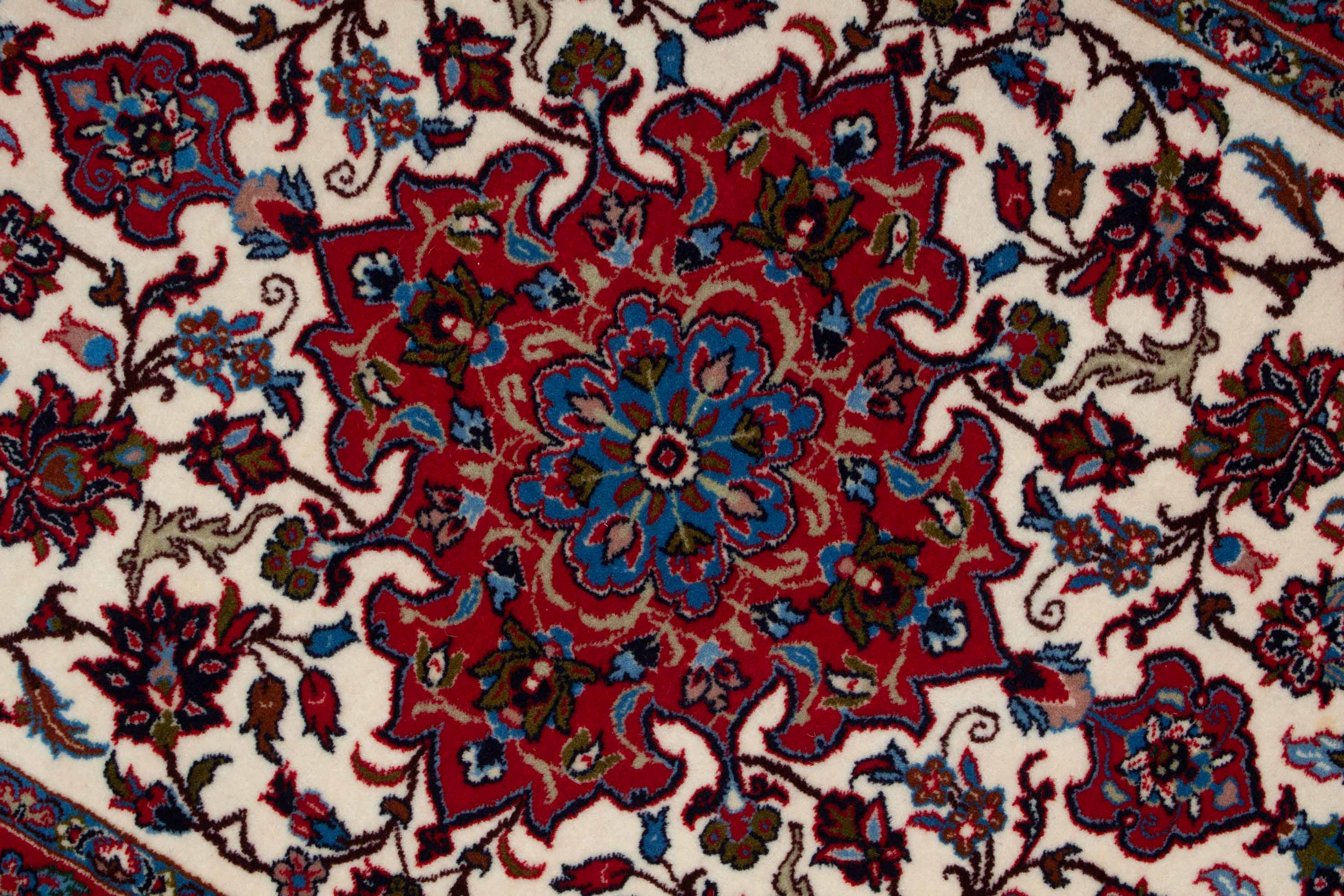 Isfahan <br /> 110 cm x 71 cm <br /> Nr. 20MP
