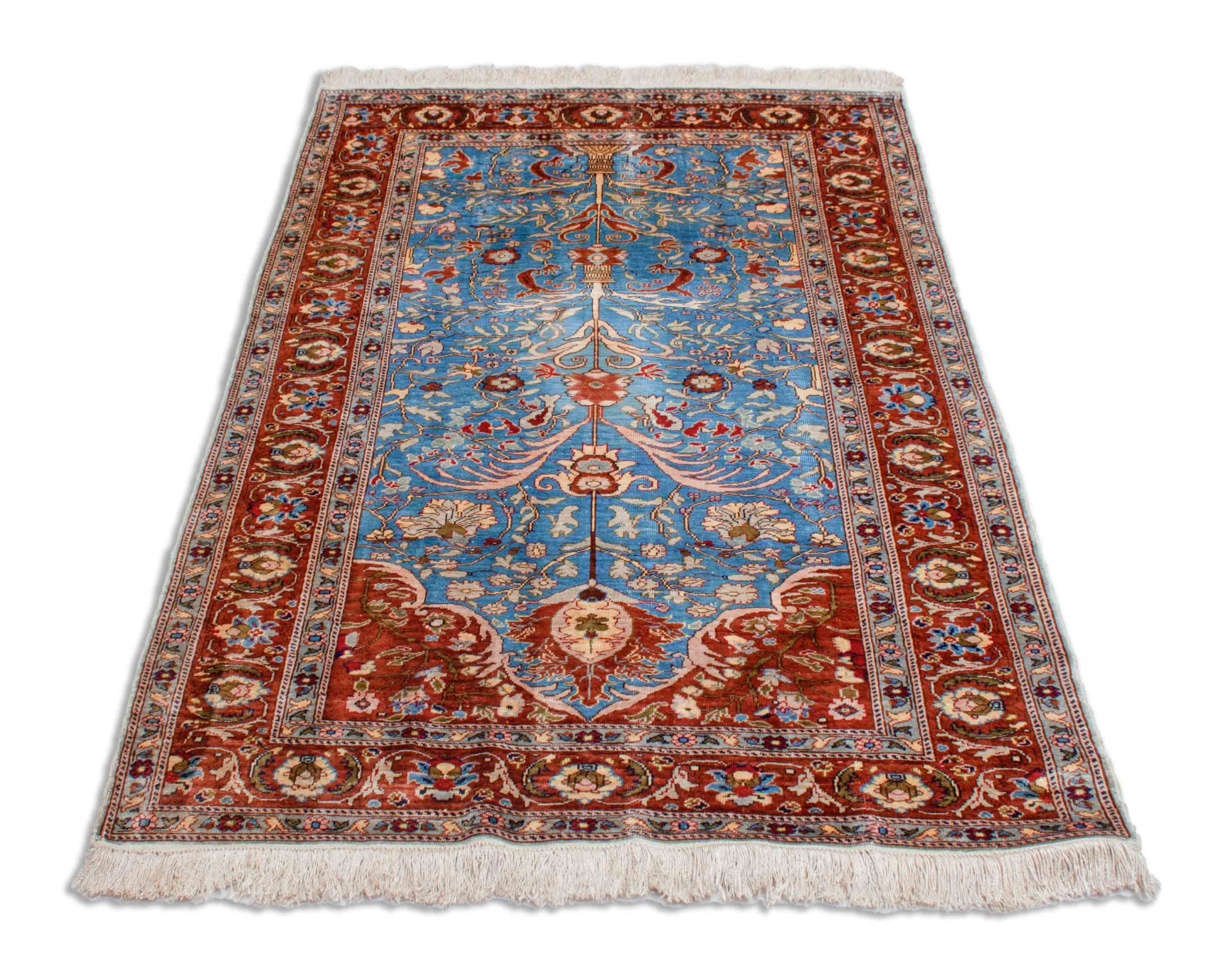 Eine Fotoaufnahme eines Kayseri Teppichs.