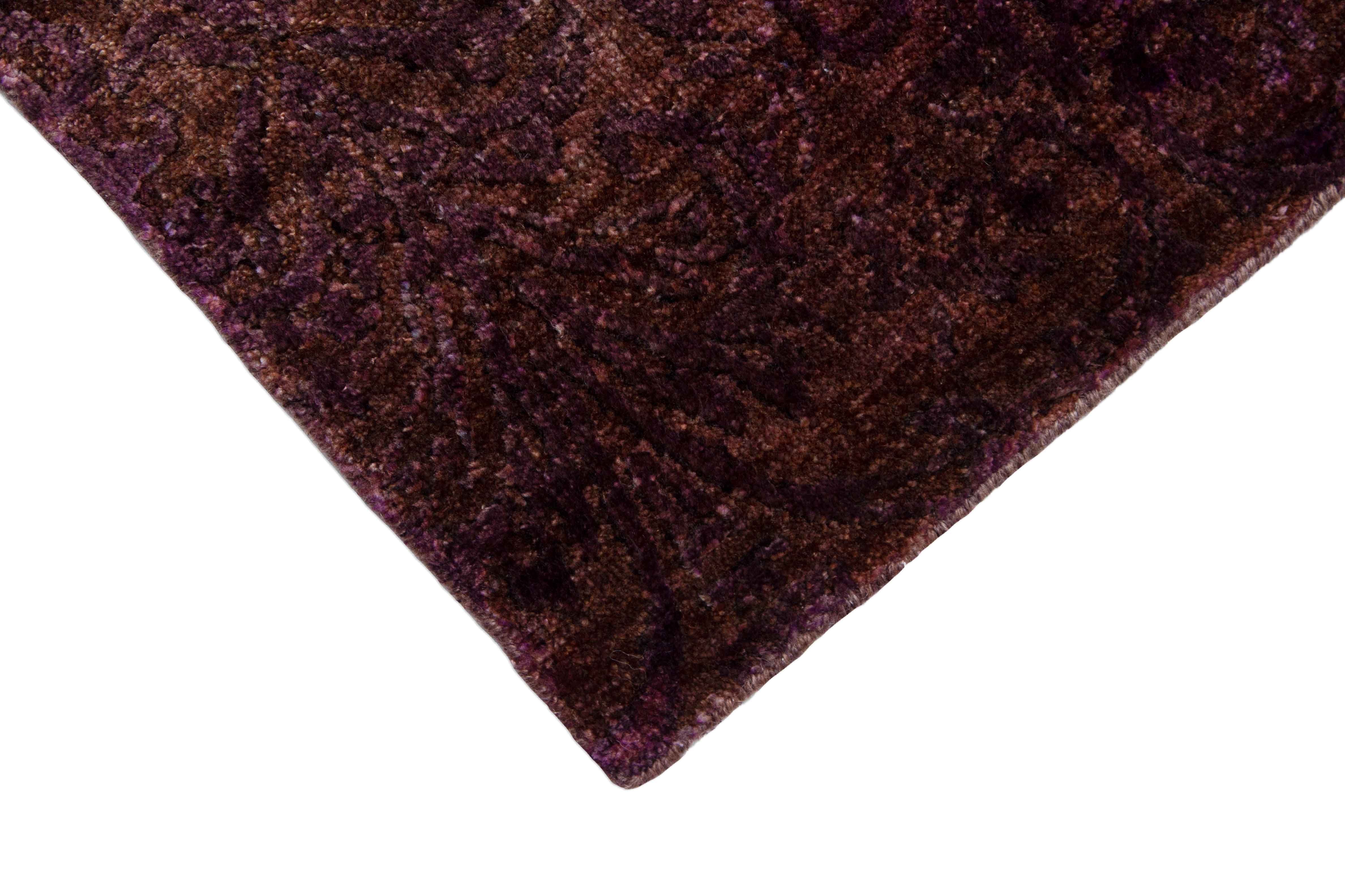 Eine Fotoaufnahme eines Tapis Teppichs.