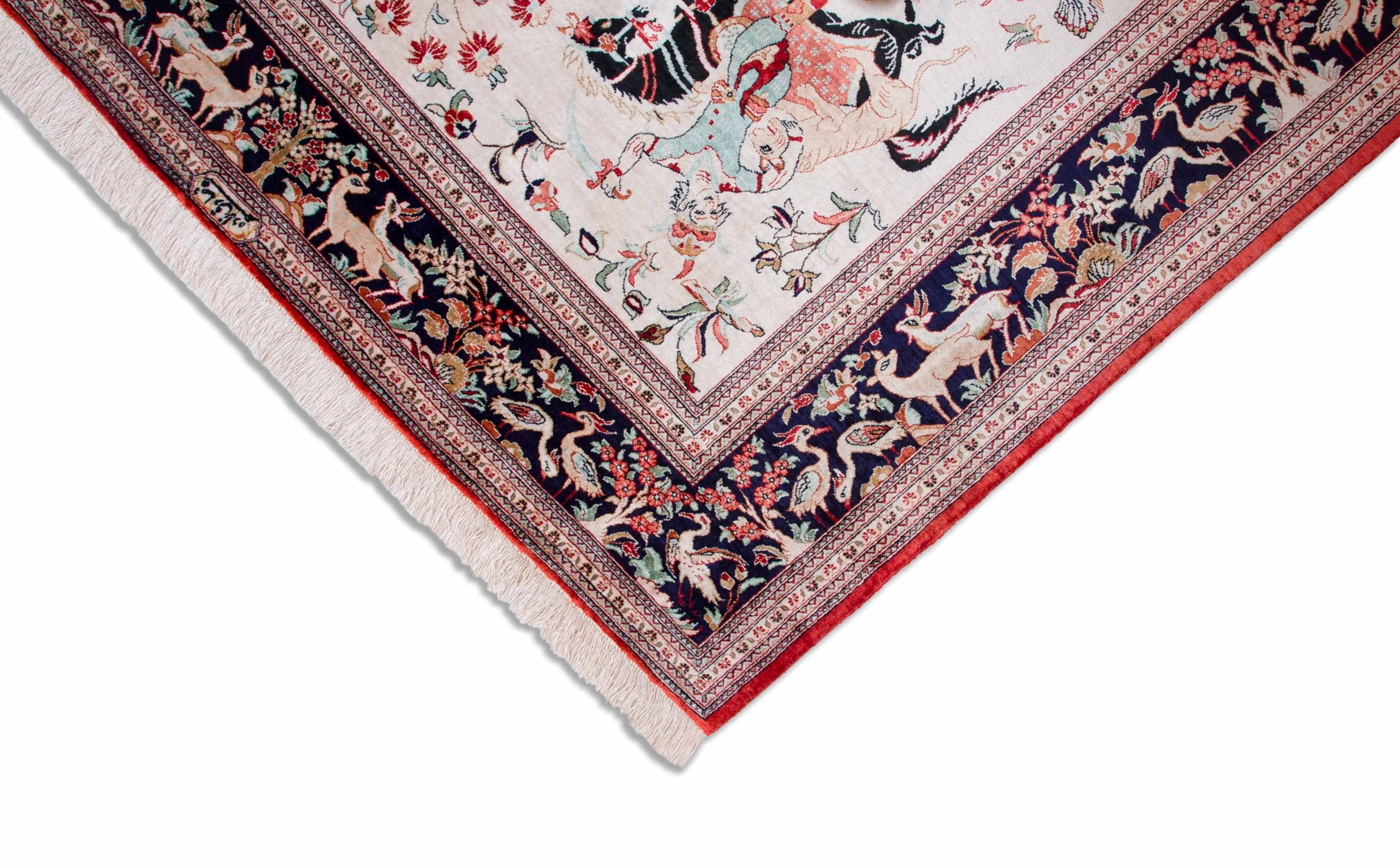 Eine Fotoaufnahme eines Ghom Teppichs.