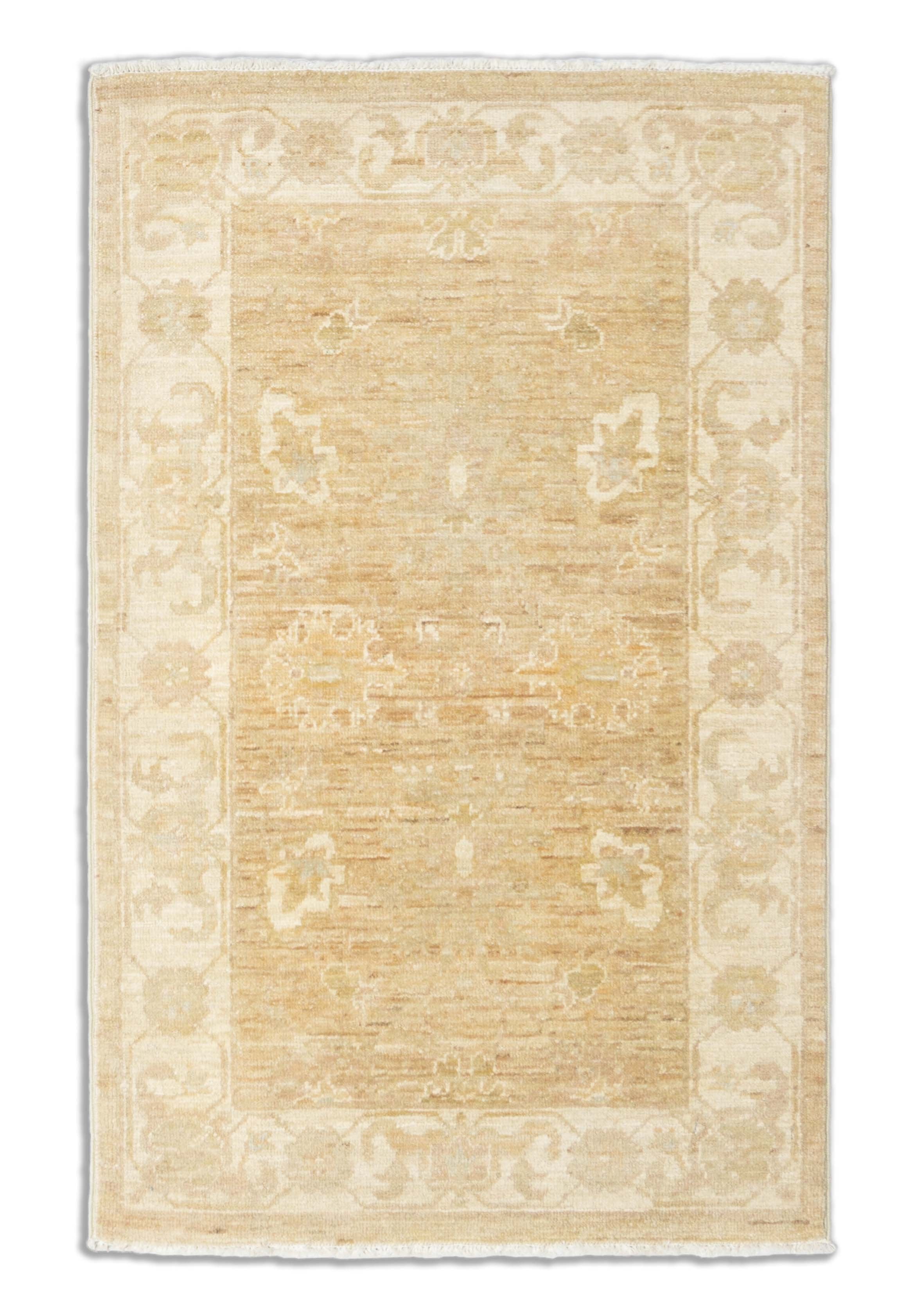 Eine Fotoaufnahme eines Farahan Teppichs.