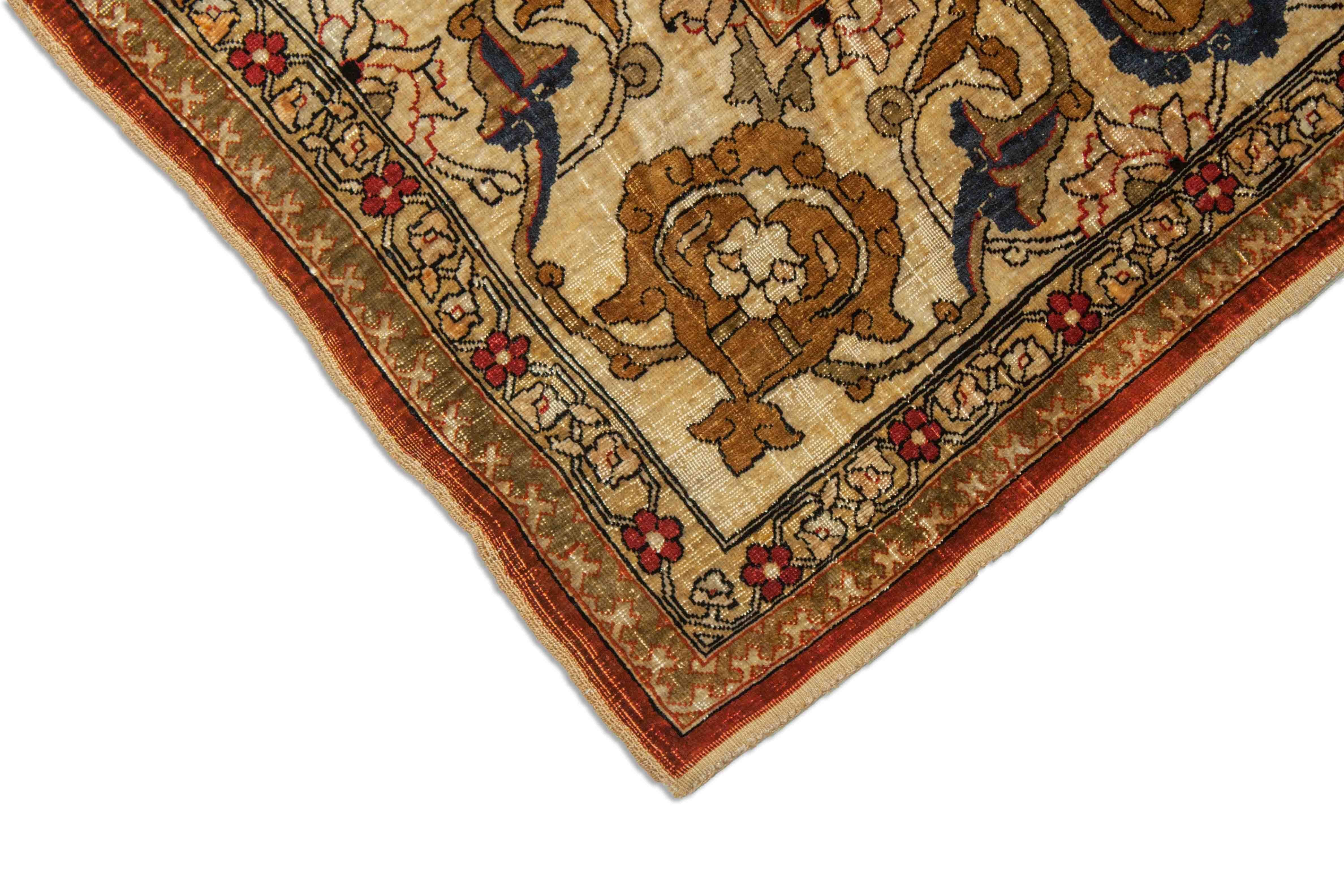 Eine Fotoaufnahme eines Hereke Teppichs.