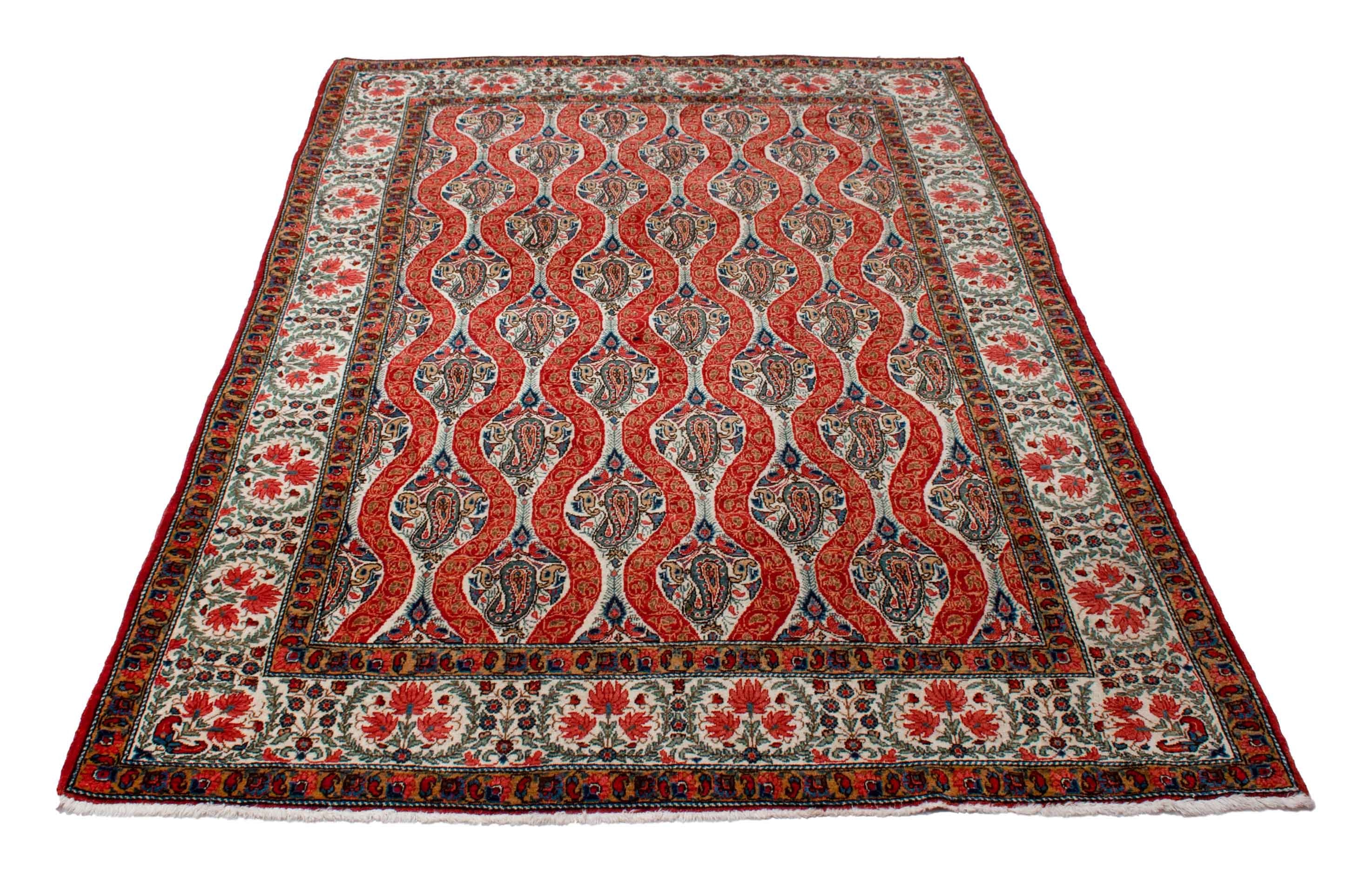 Eine Fotoaufnahme eines Ghom Teppichs.