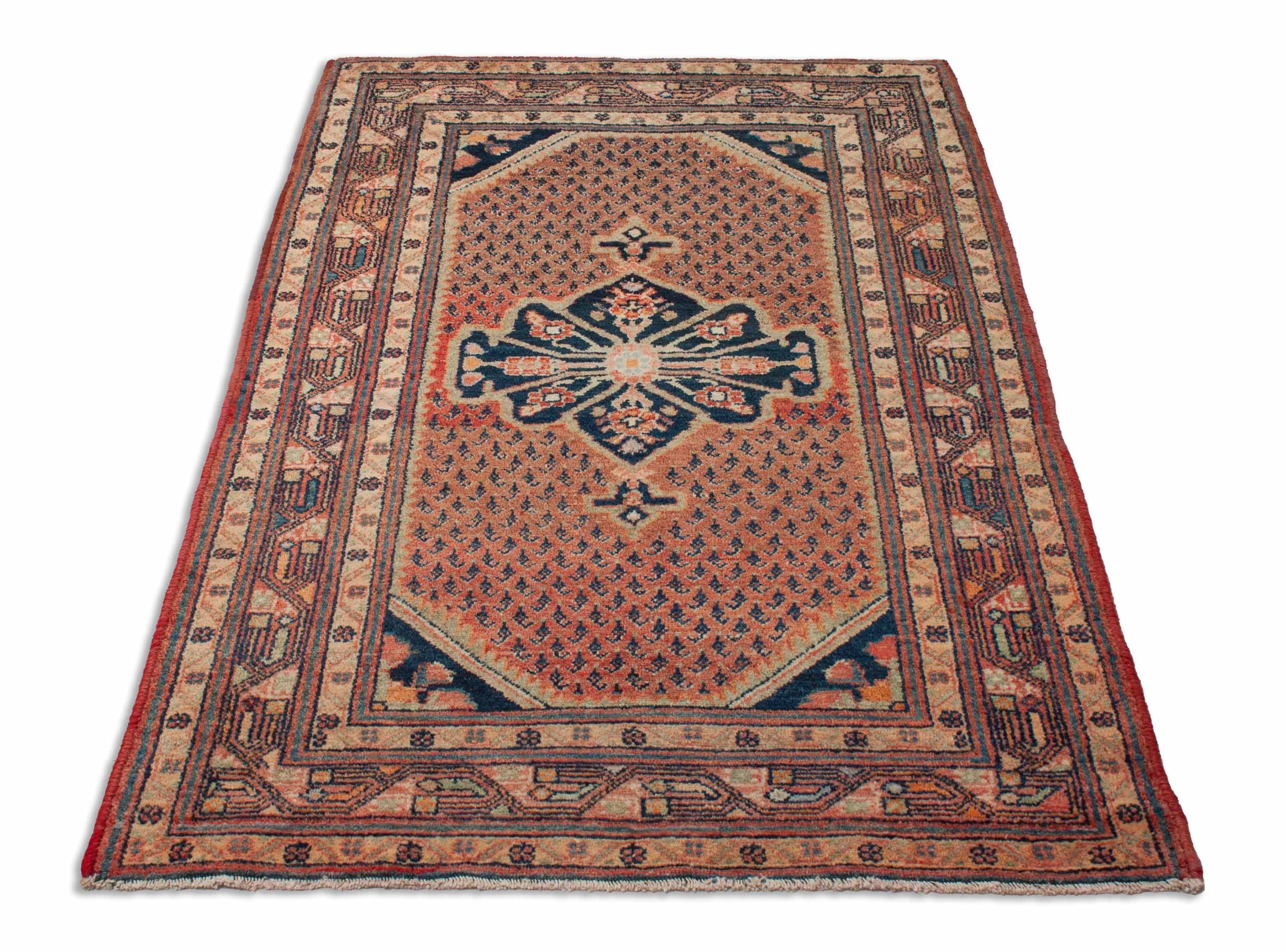 Eine Fotoaufnahme eines Hamadan Angelas Teppichs.