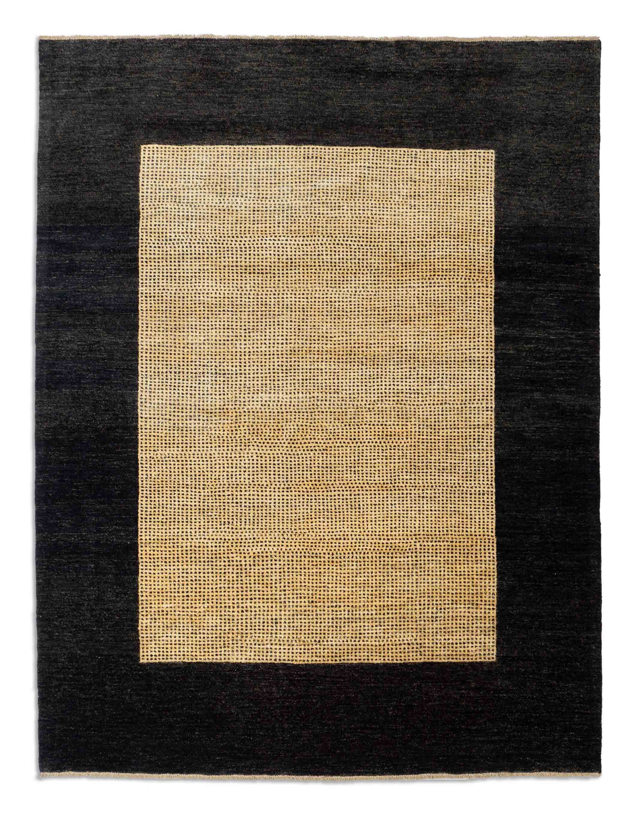 Eine Fotoaufnahme eines Lori Teppichs.