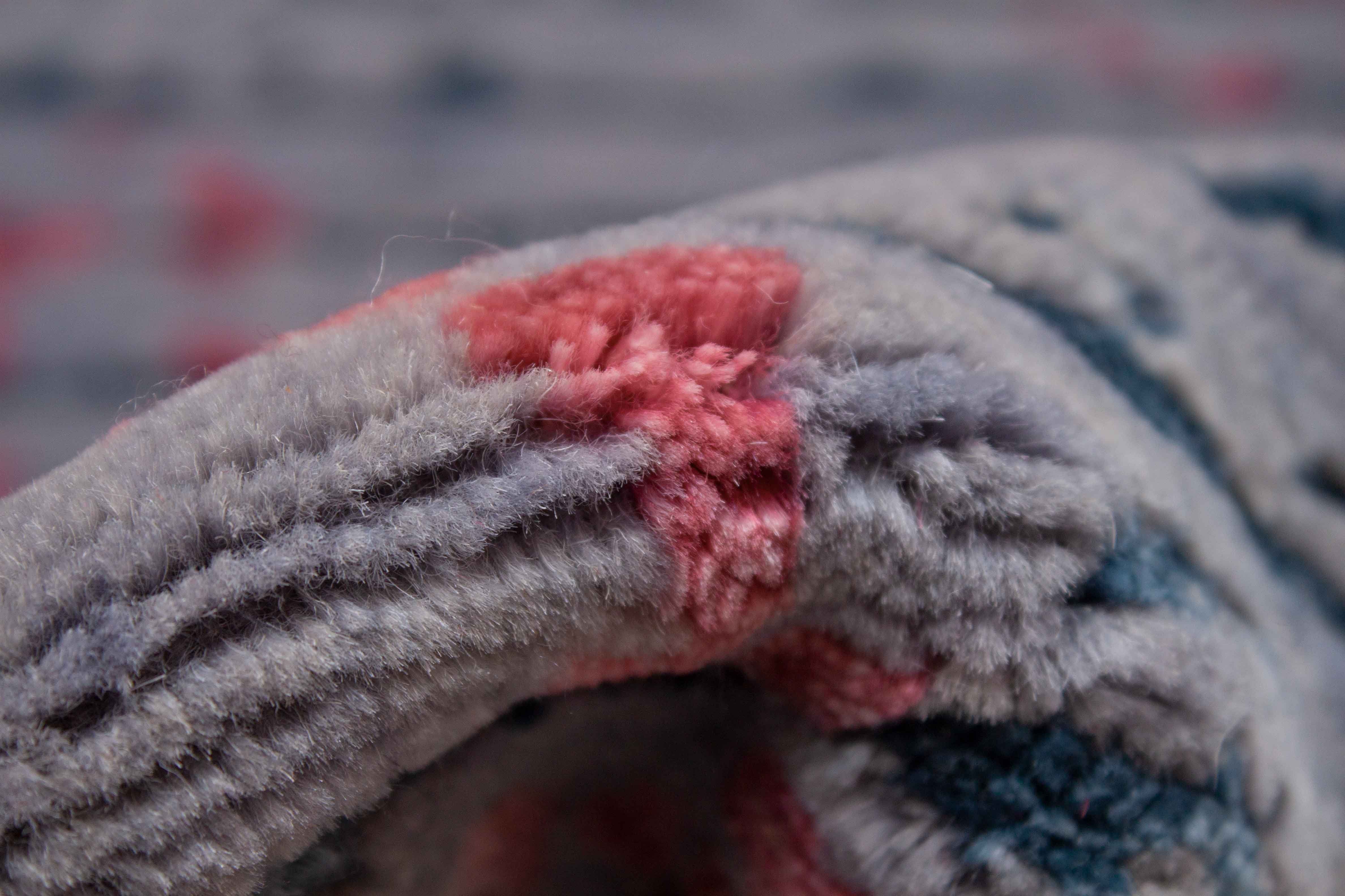 Eine Fotoaufnahme eines Terra Teppichs.