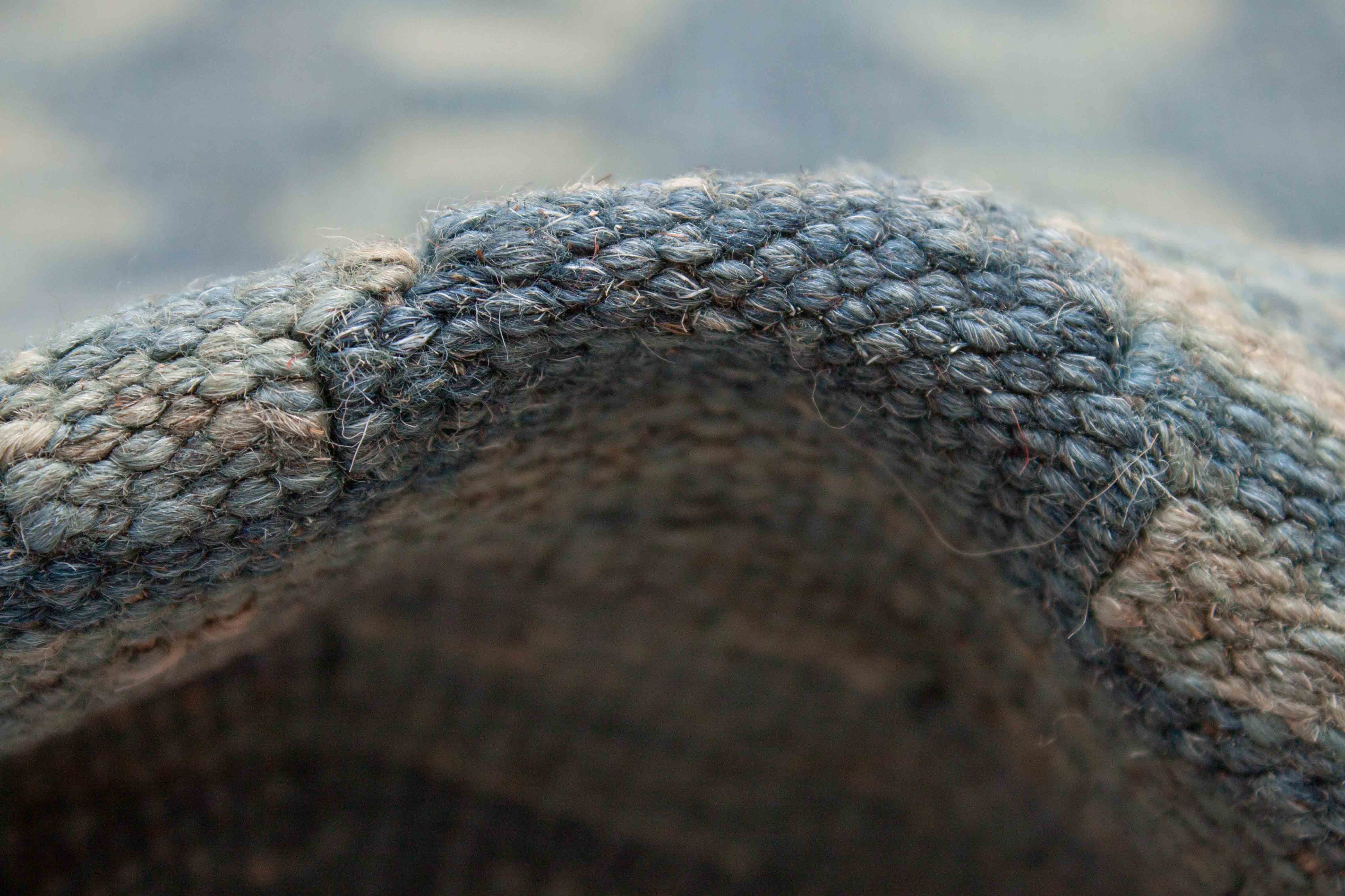 Eine Fotoaufnahme eines Kelim Teppichs.