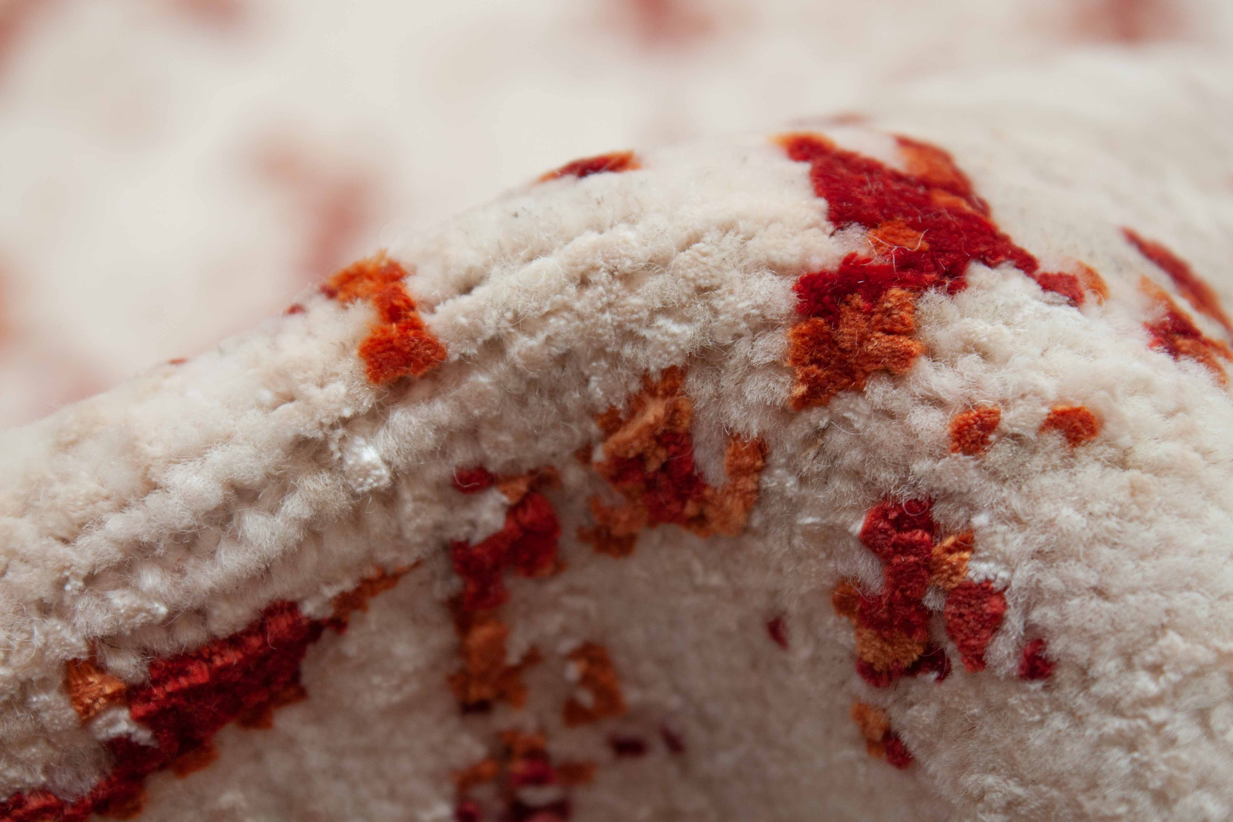 Eine Fotoaufnahme eines Reflection Teppichs.