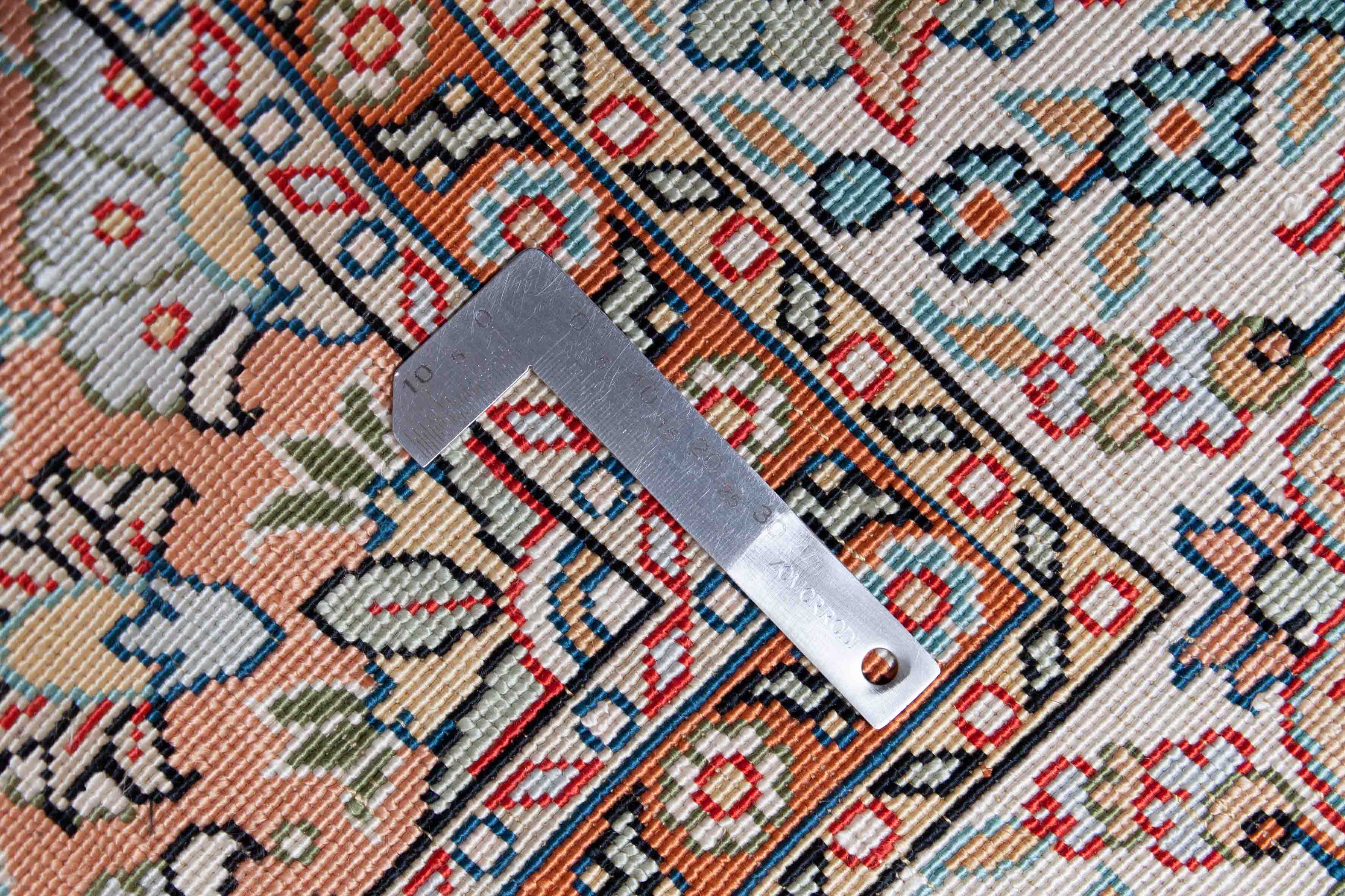 Hereke aus reiner Seide | 140 cm x 90 cm | Nr. 19162