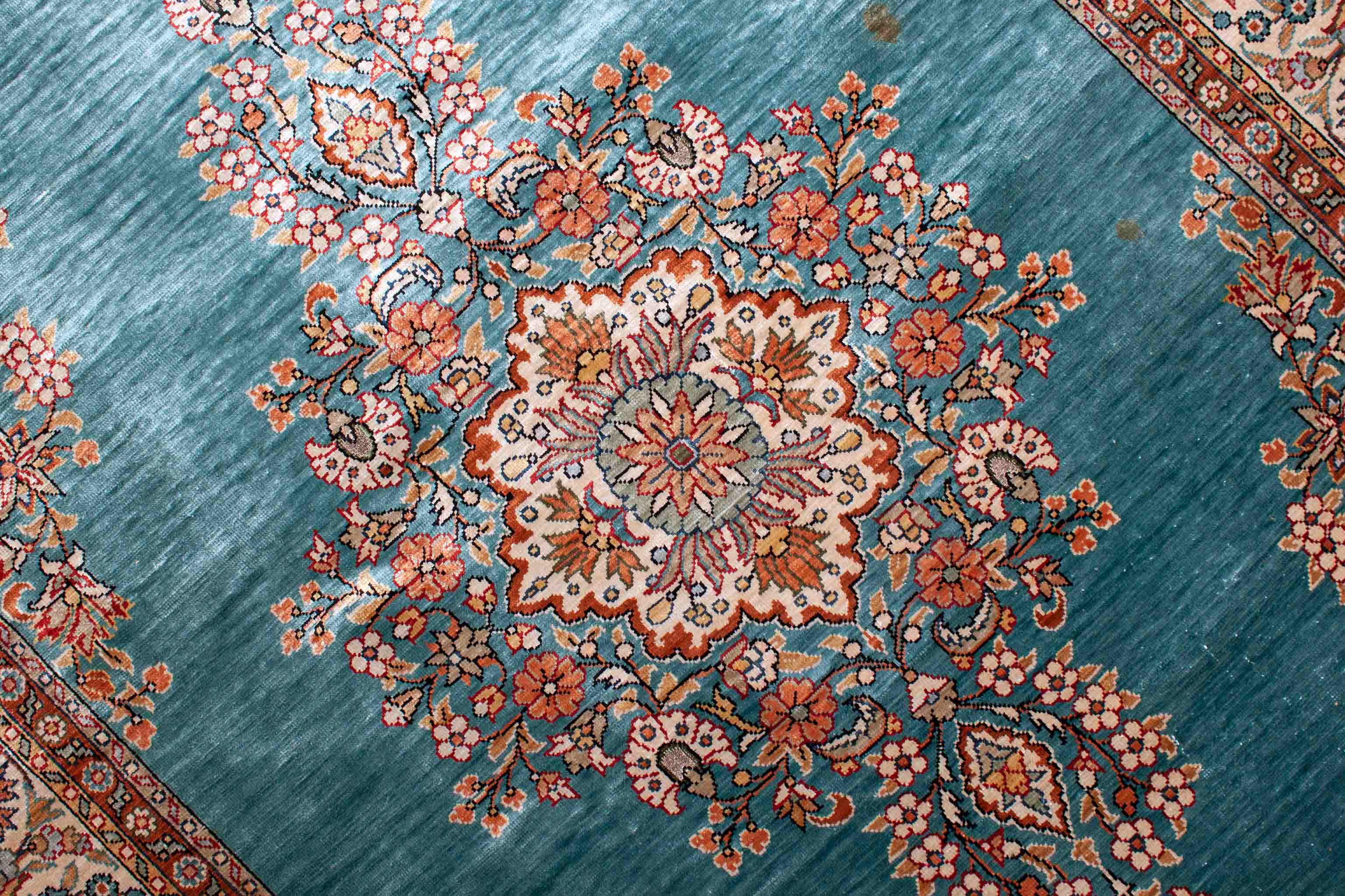 Hereke aus reiner Seide | 140 cm x 90 cm | Nr. 19162