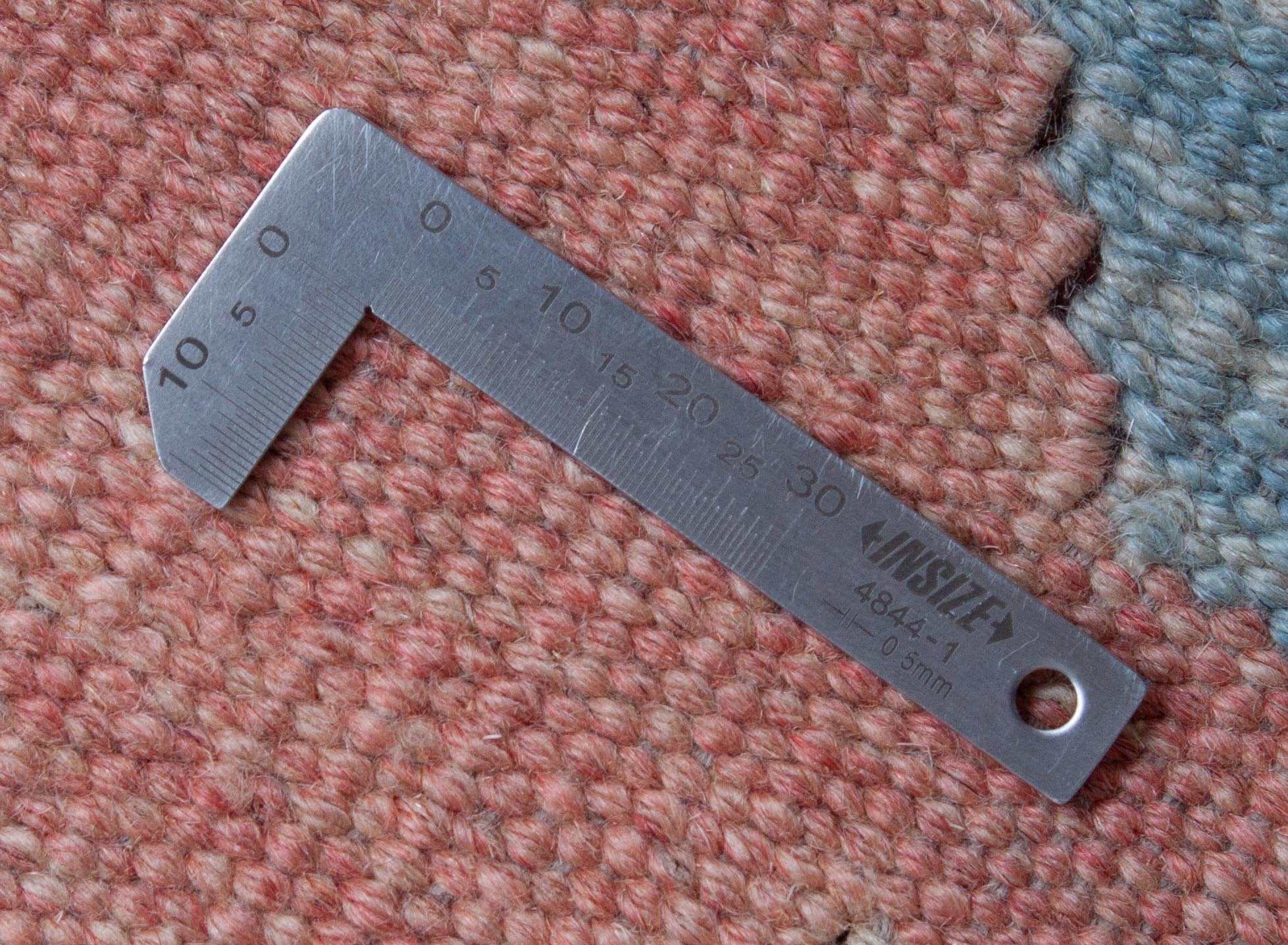 Eine Fotoaufnahme eines Kelim Teppichs.