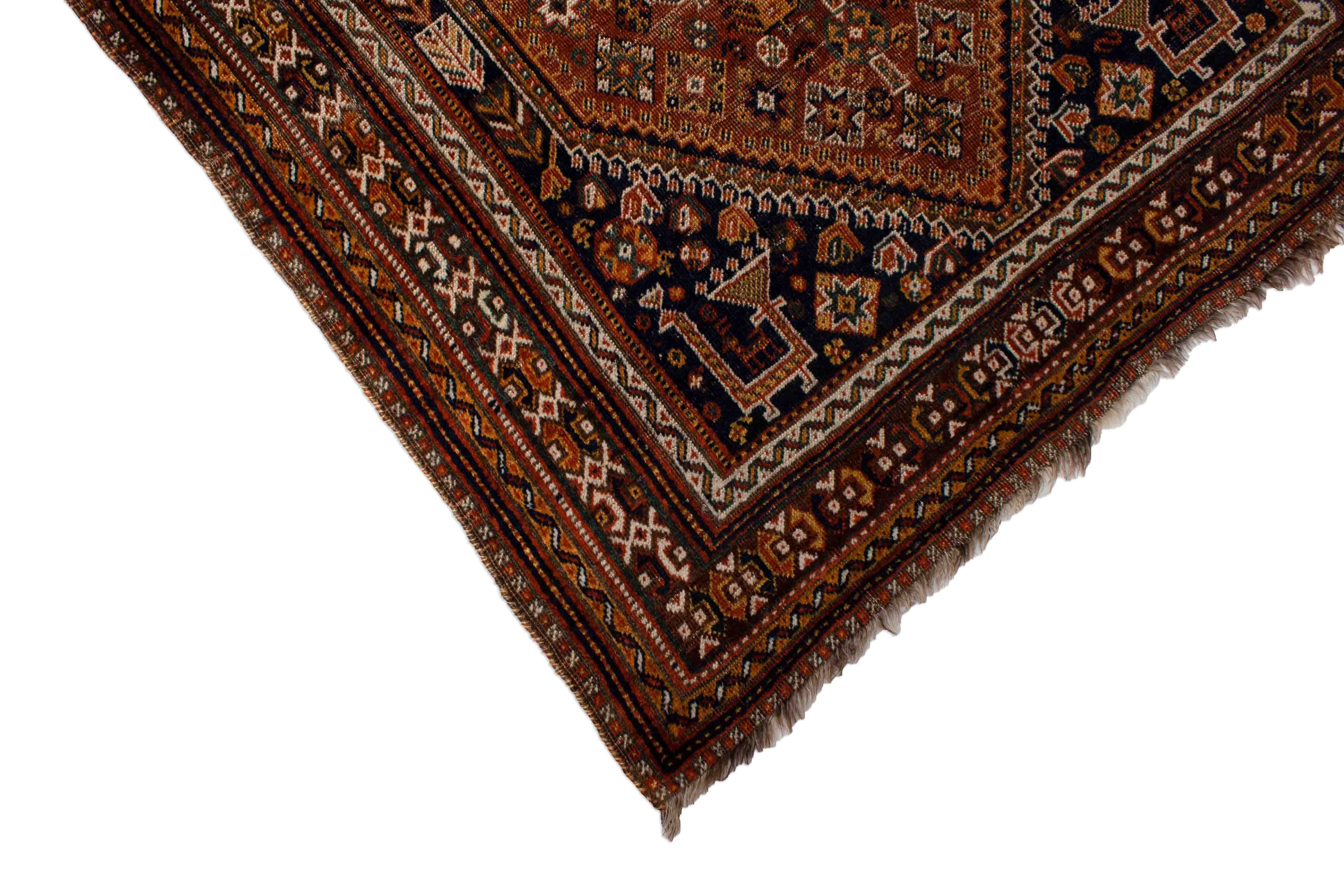 Eine Fotoaufnahme eines Ghasghai Teppichs.