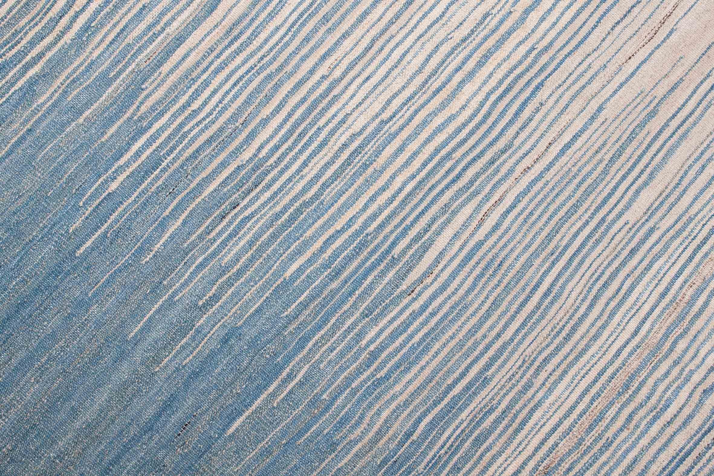 Eine Fotoaufnahme eines Kelim Teppichs.