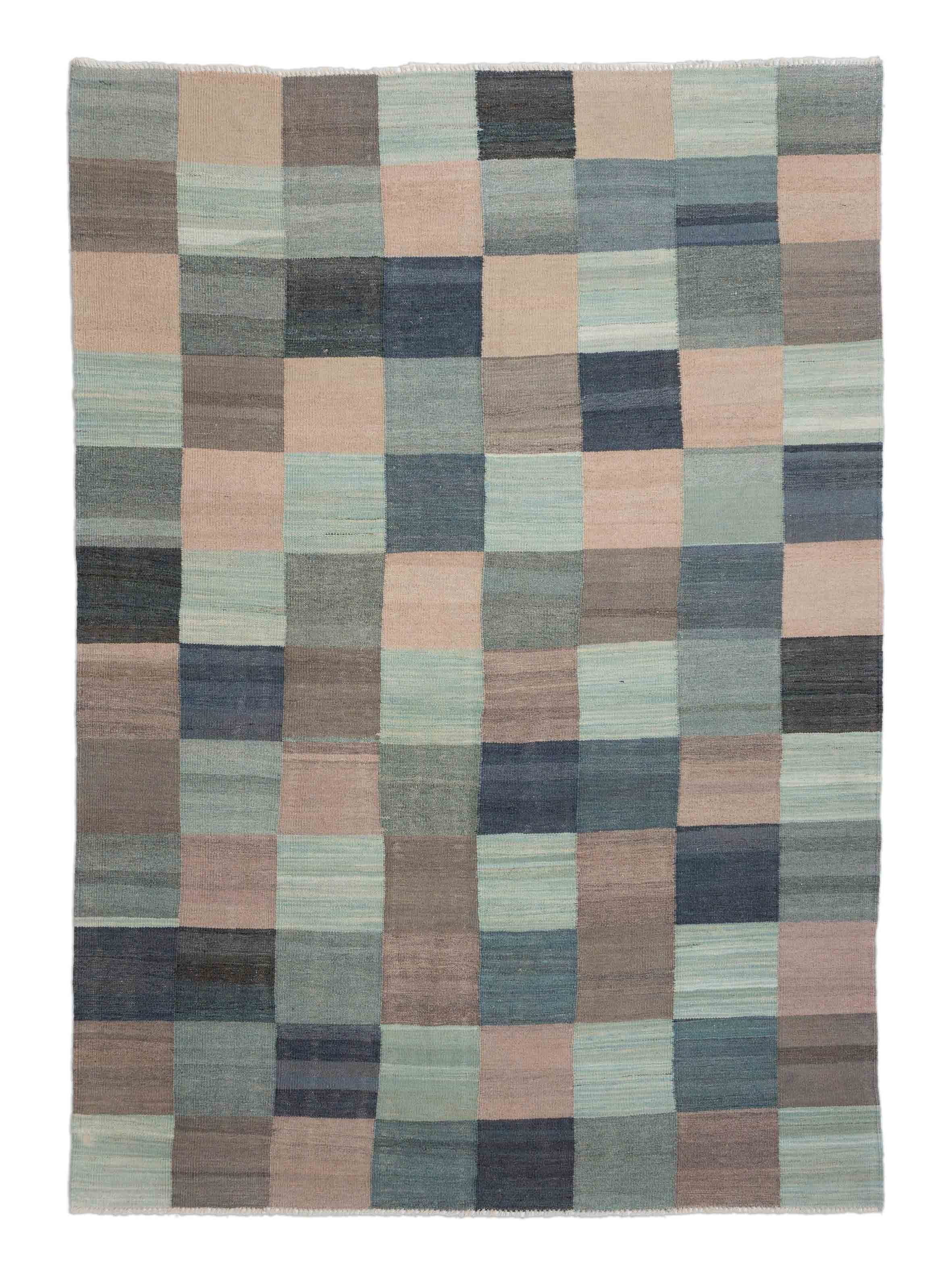 Eine Fotoaufnahme eines Kelim Teppichs.