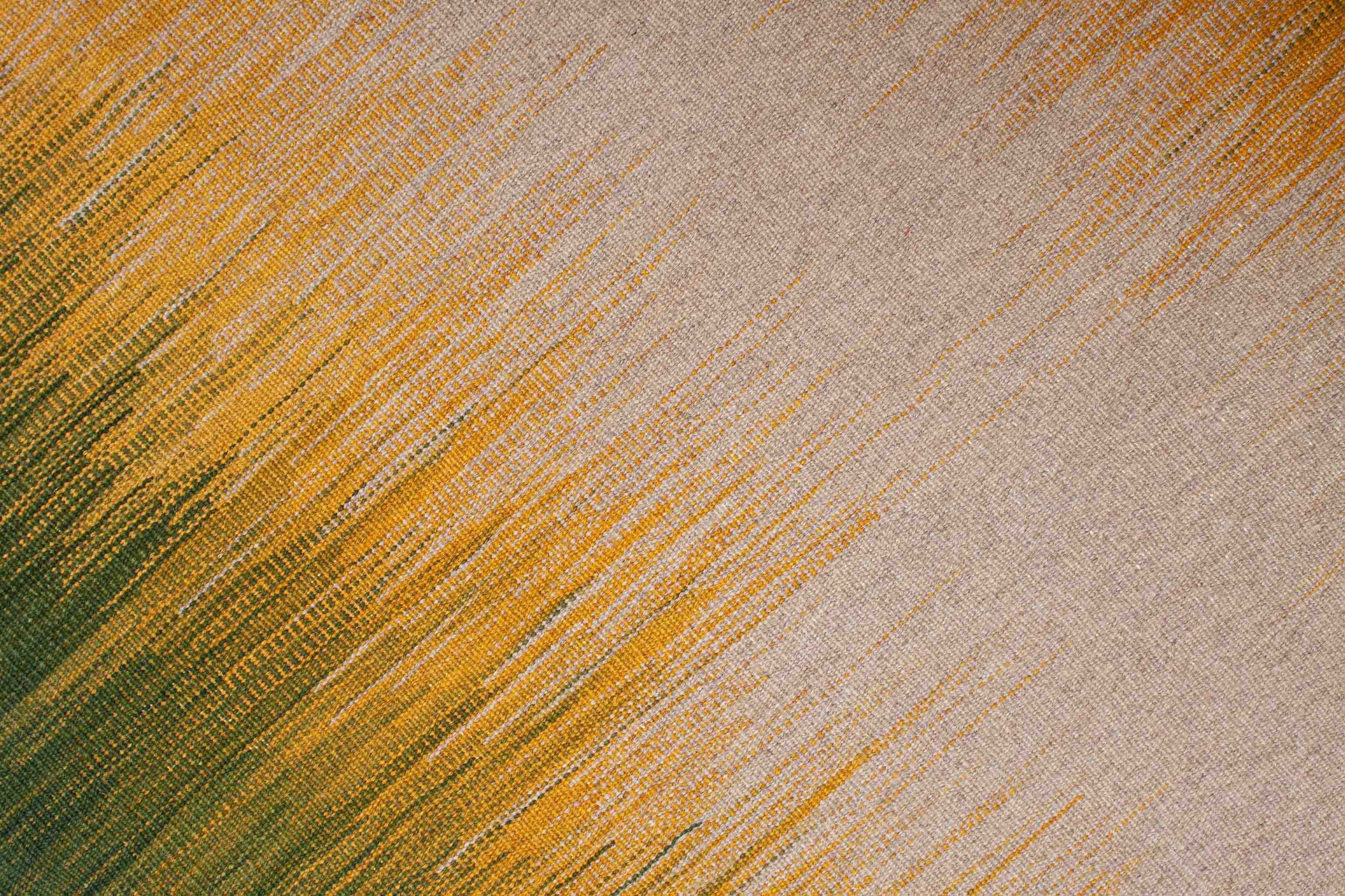 Eine Fotoaufnahme eines Kelim Teppichs.