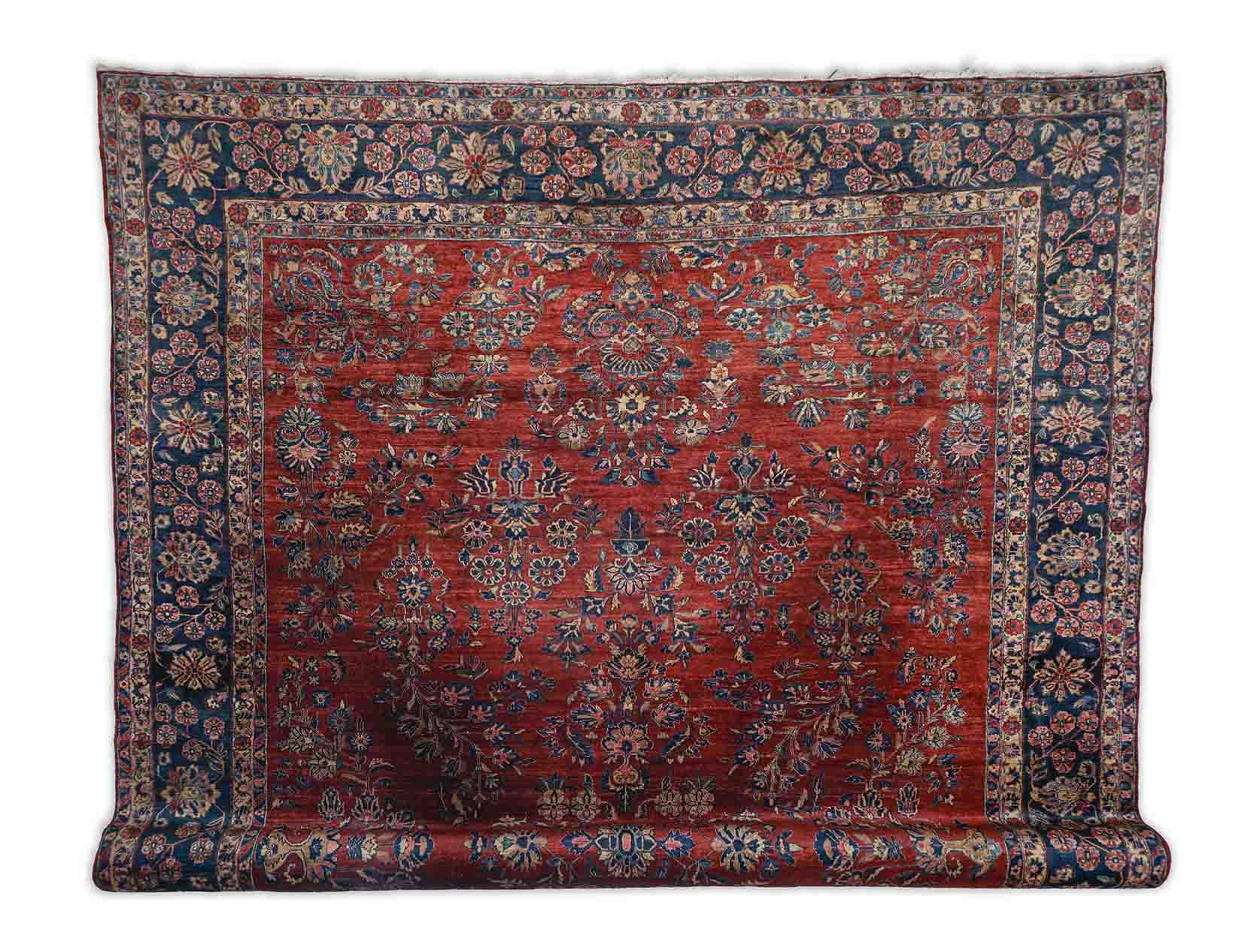 Antiker Sarough Teppich in dunkelrot und 550 cm x 365 cm groß