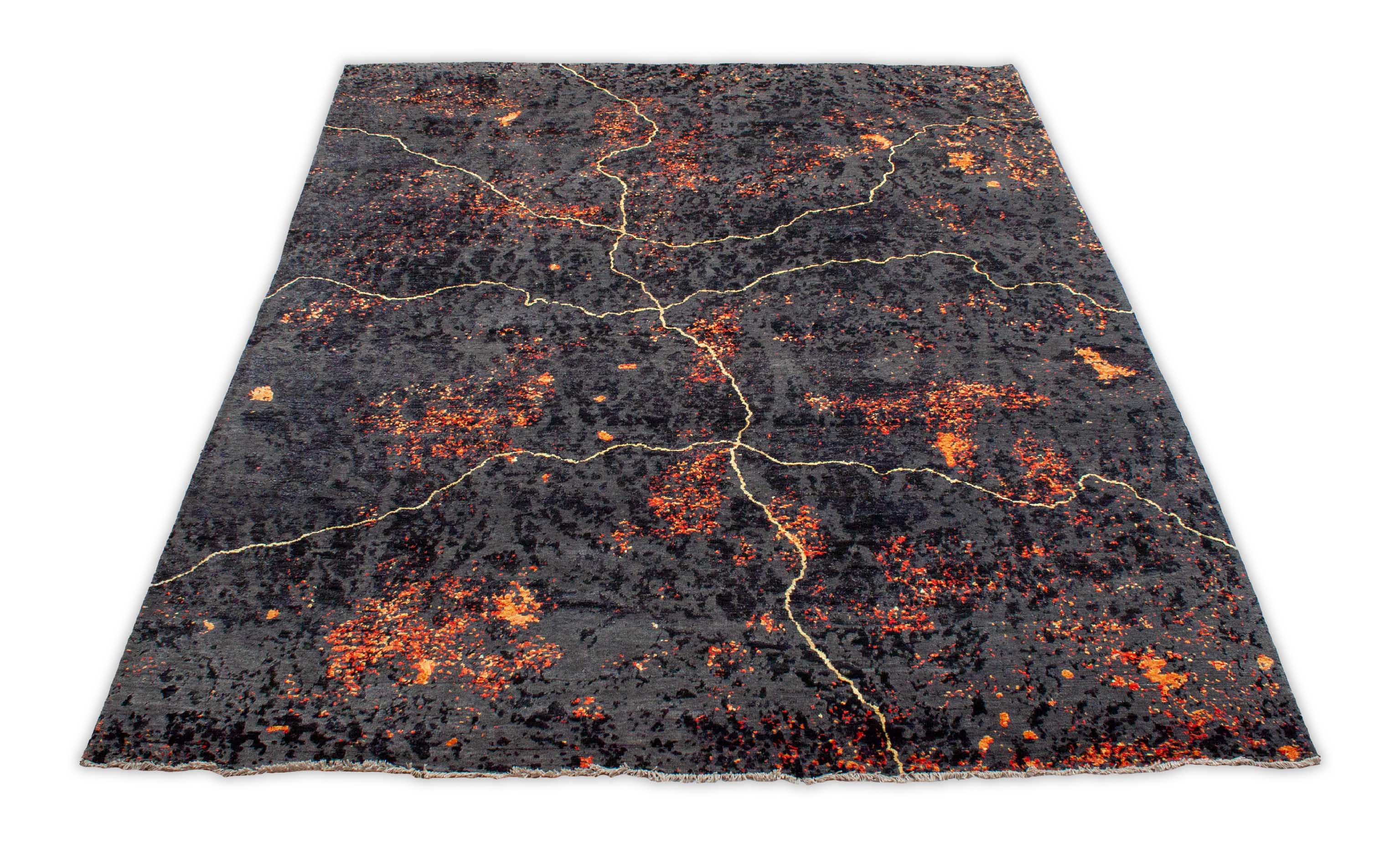 Floraler Teppich in grau und 303 cm x 244 cm groß