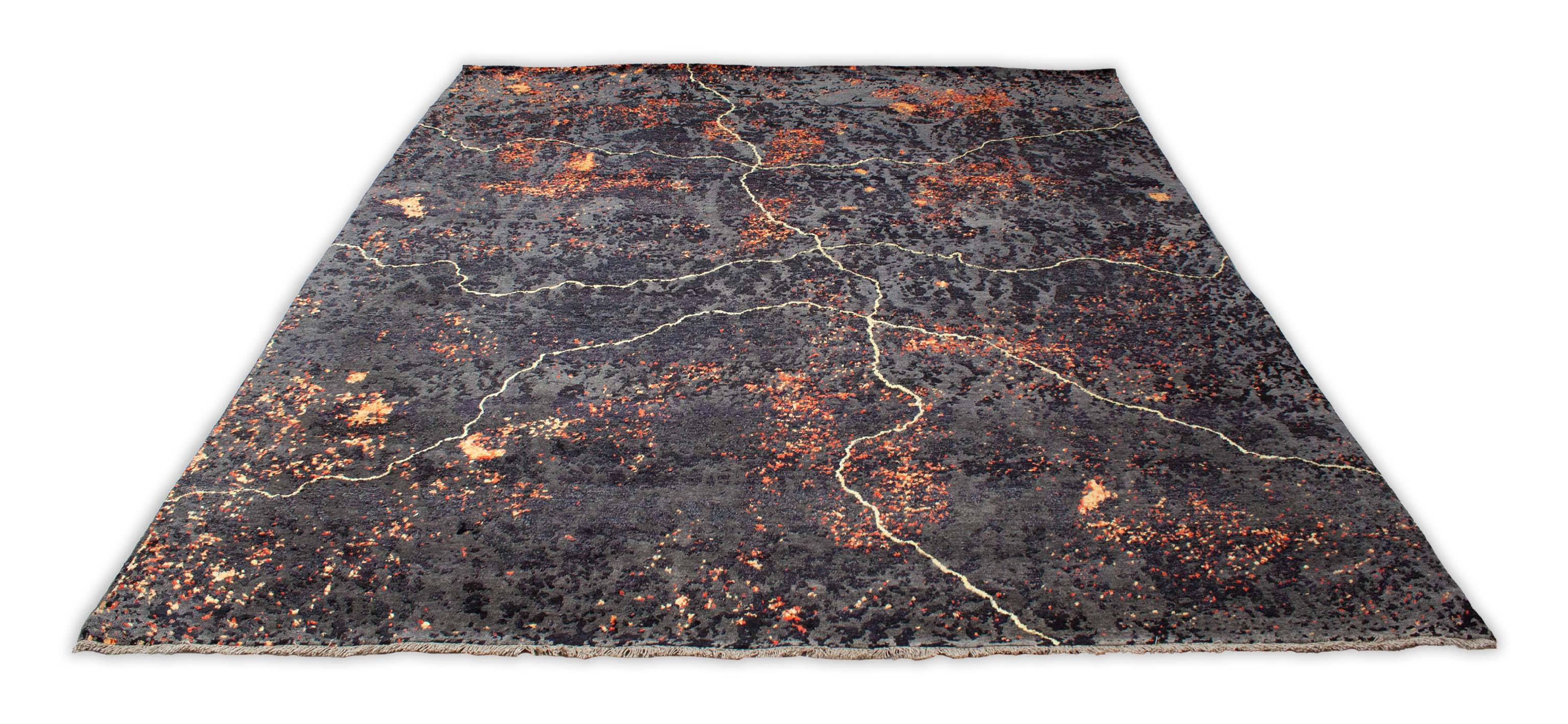 Floraler Teppich in grau und 303 cm x 244 cm groß