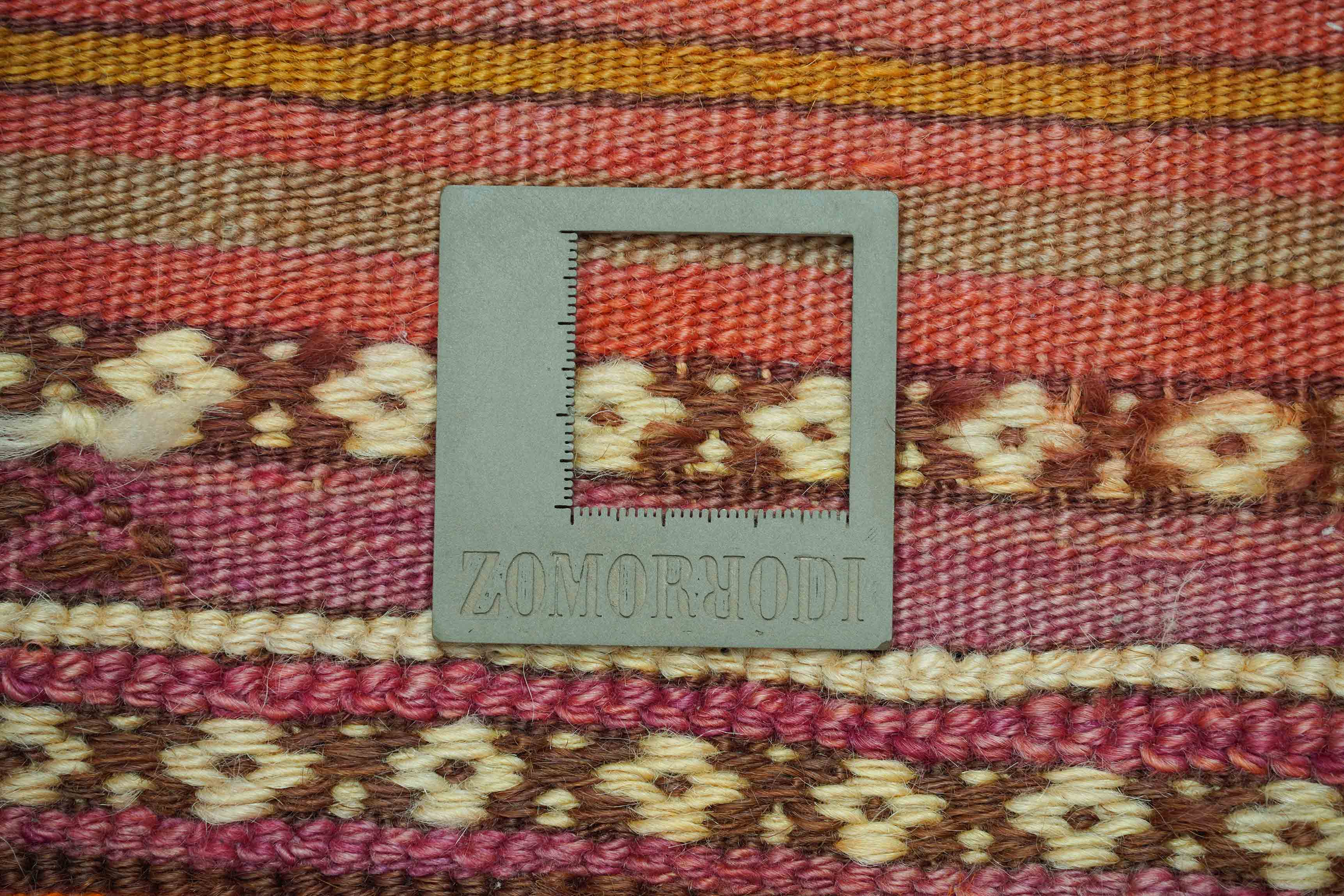 Kelim | 110 cm x 98 cm | Nr. 20542