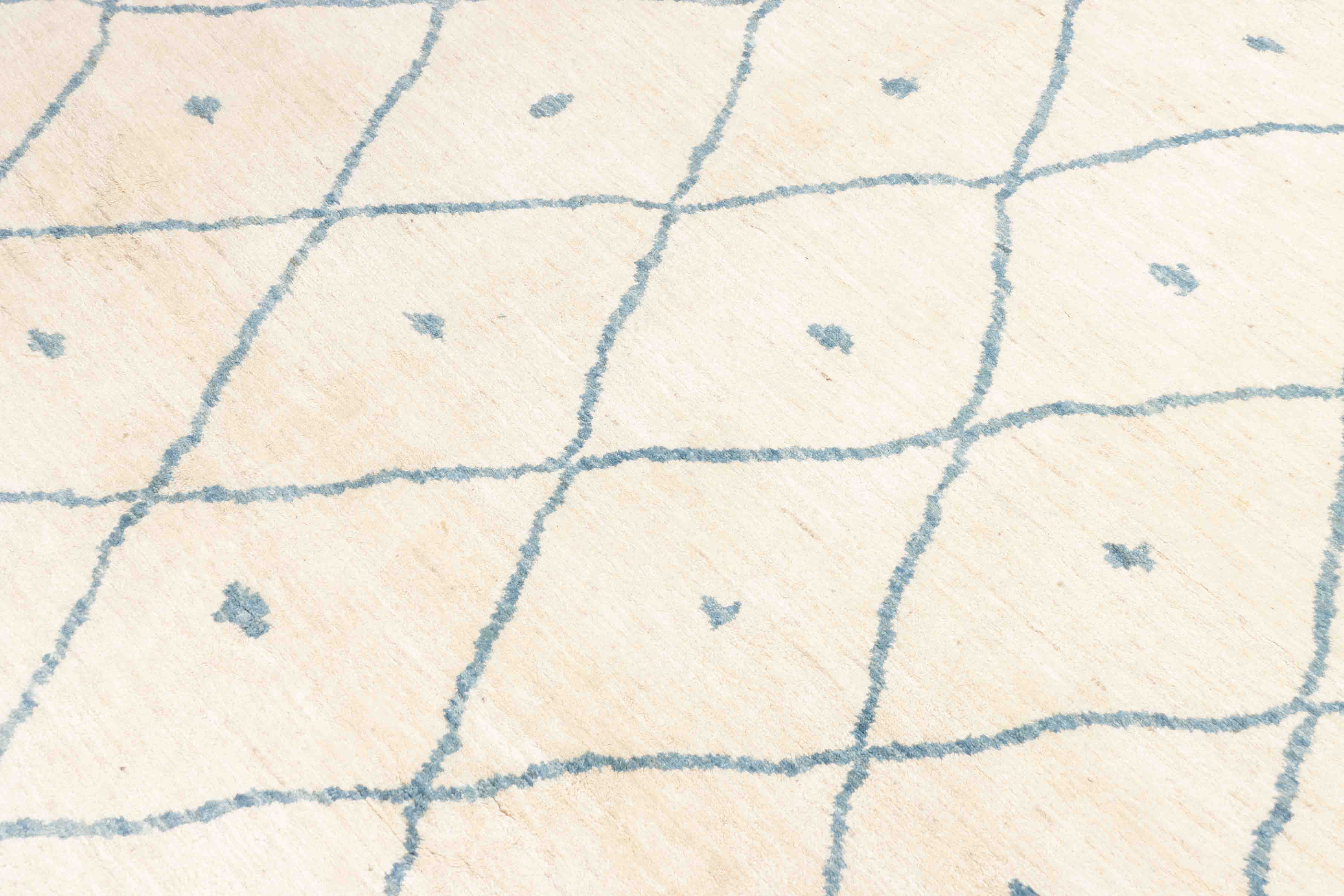 Beni Berber Teppich in Cremeweiß und 292 cm x 228 cm groß