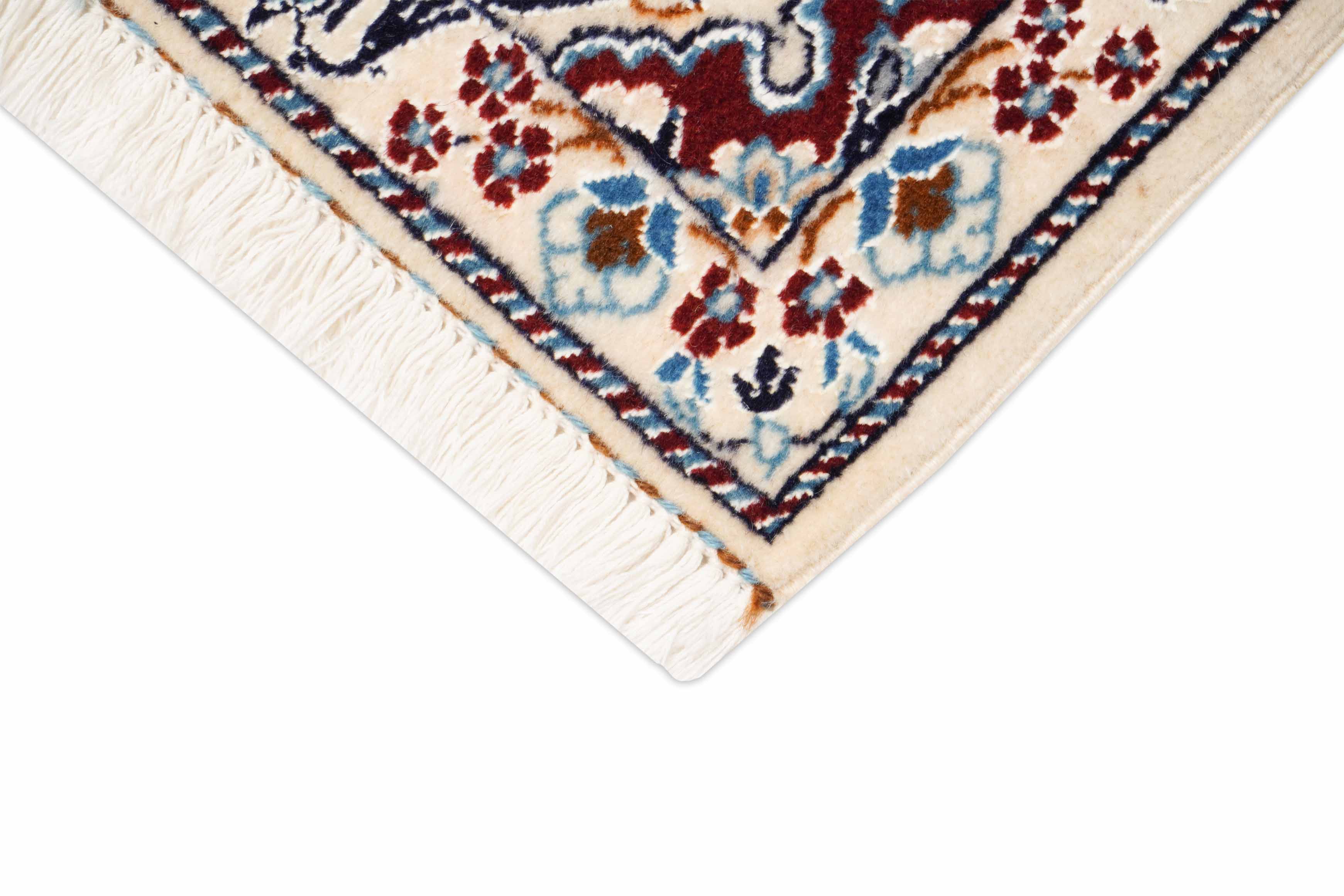 Nain Teppich in cremeweiß und 77 cm x 51 cm groß