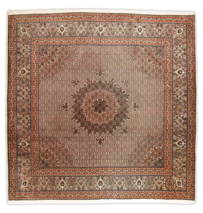 Täbriz | 306 cm x 303 cm | Nr. 20706
