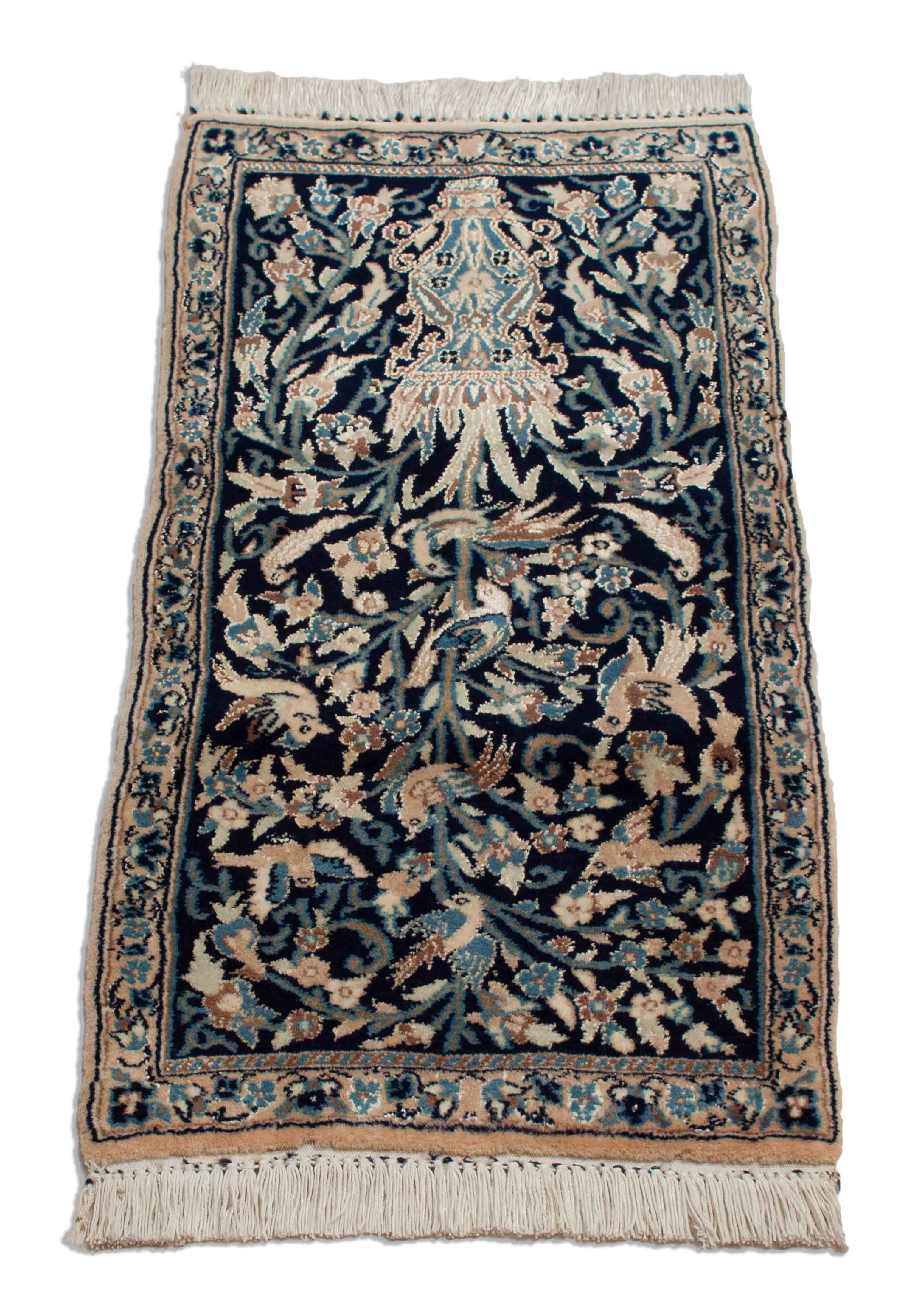 Nain Läufer in dunkelblau, dunkelgrün und 76 cm x 36 cm groß